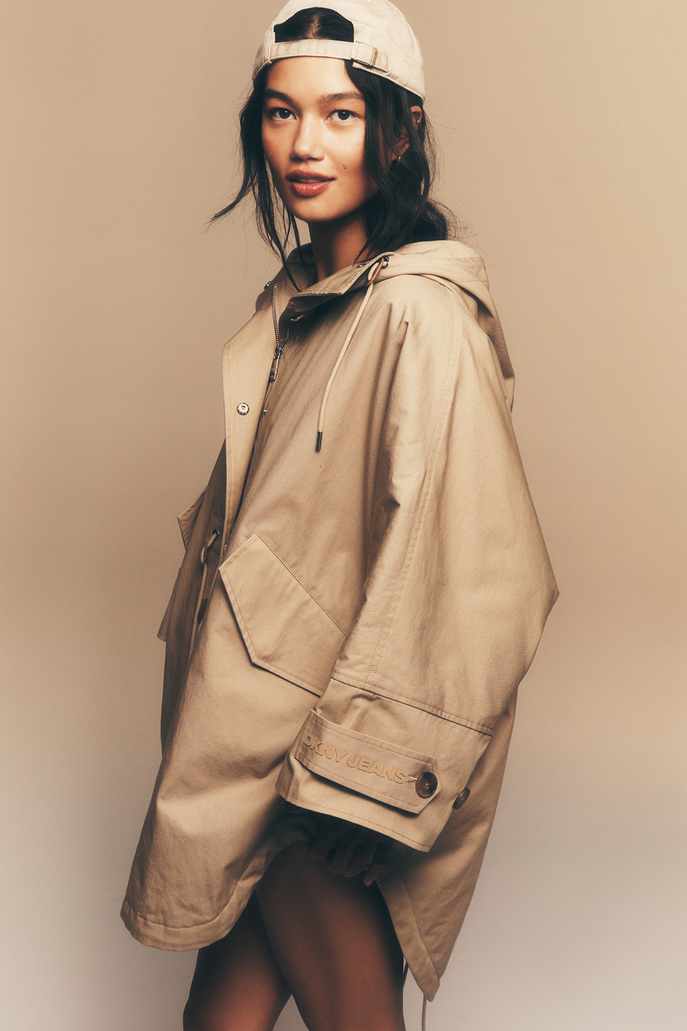 OVERSIZED HOODED ANORAK View 2 | NEW NEUTRALS OVERSIZED HOODED ANORAK View 2 | NEW NEUTRALS