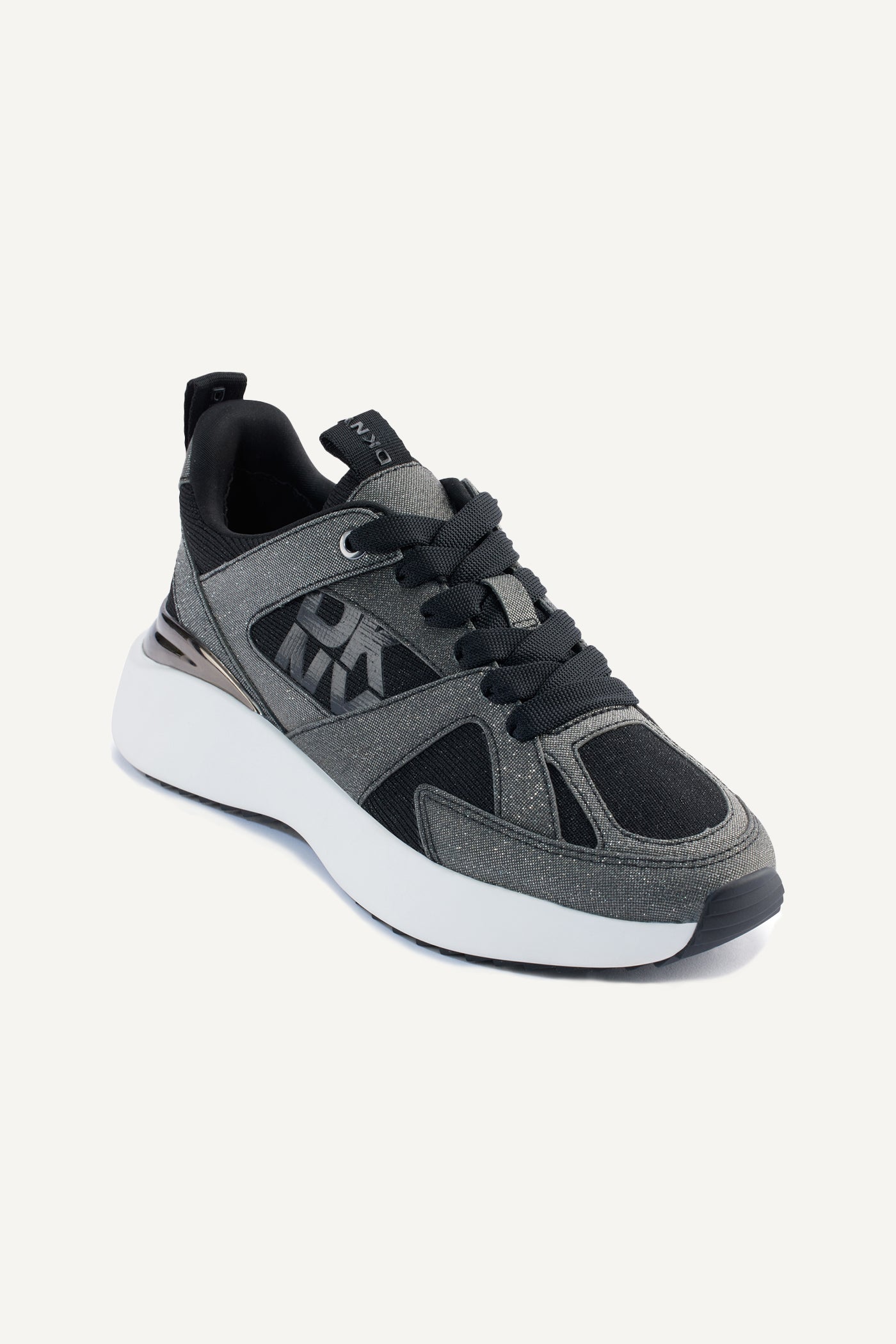 ZOFI SNEAKER View 2 | Cozy Meets Cool ZOFI SNEAKER View 2 | Cozy Meets Cool