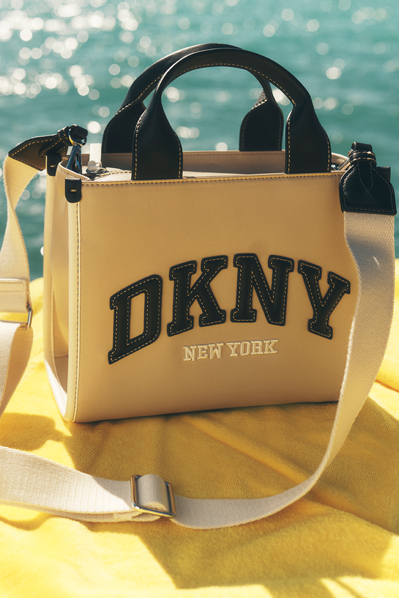 HADLEE SMALL LOGO TOTE View 2 | NEW NEUTRALS HADLEE SMALL LOGO TOTE View 2 | NEW NEUTRALS