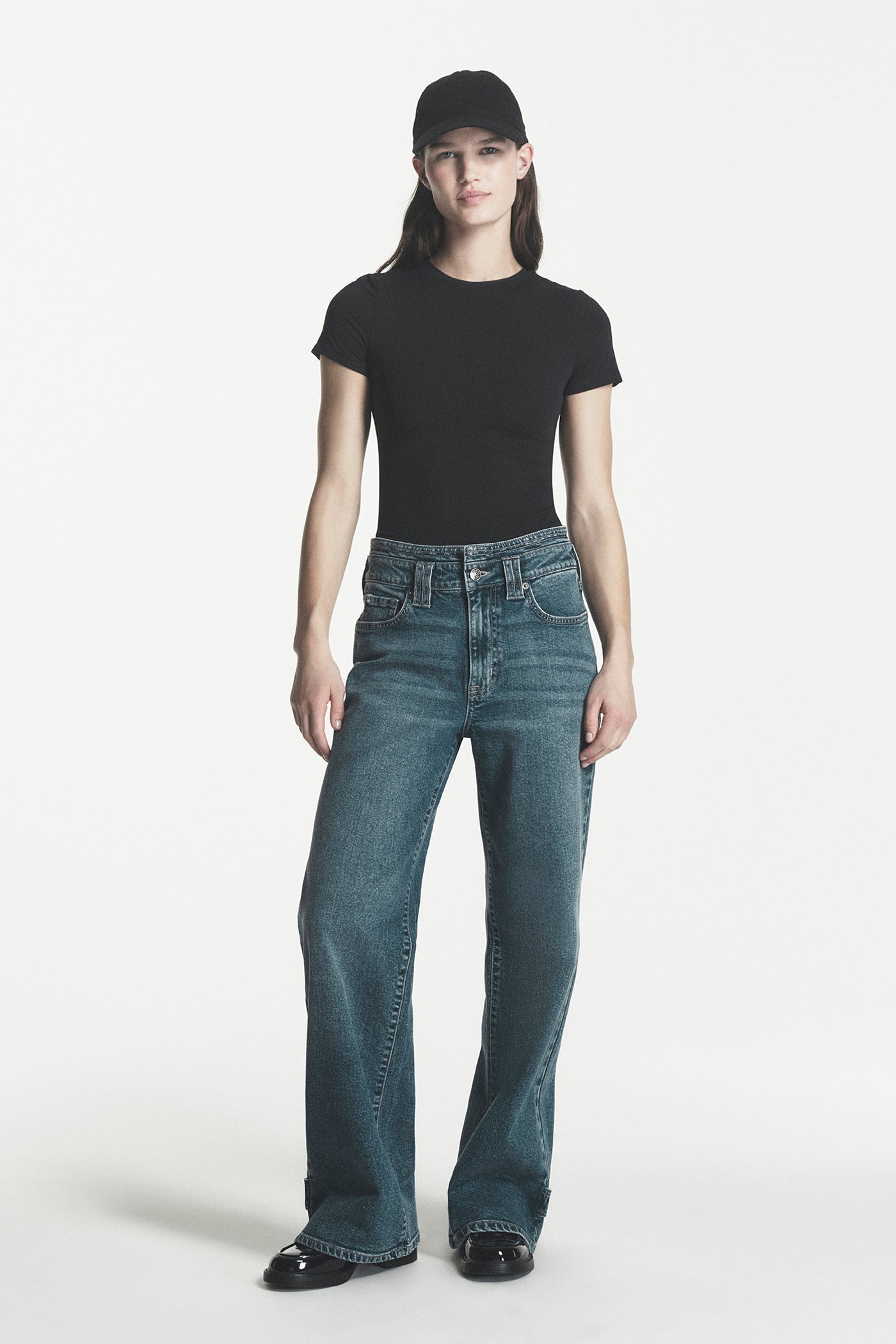 HIGH-RISE WIDE LEG VIEW 2