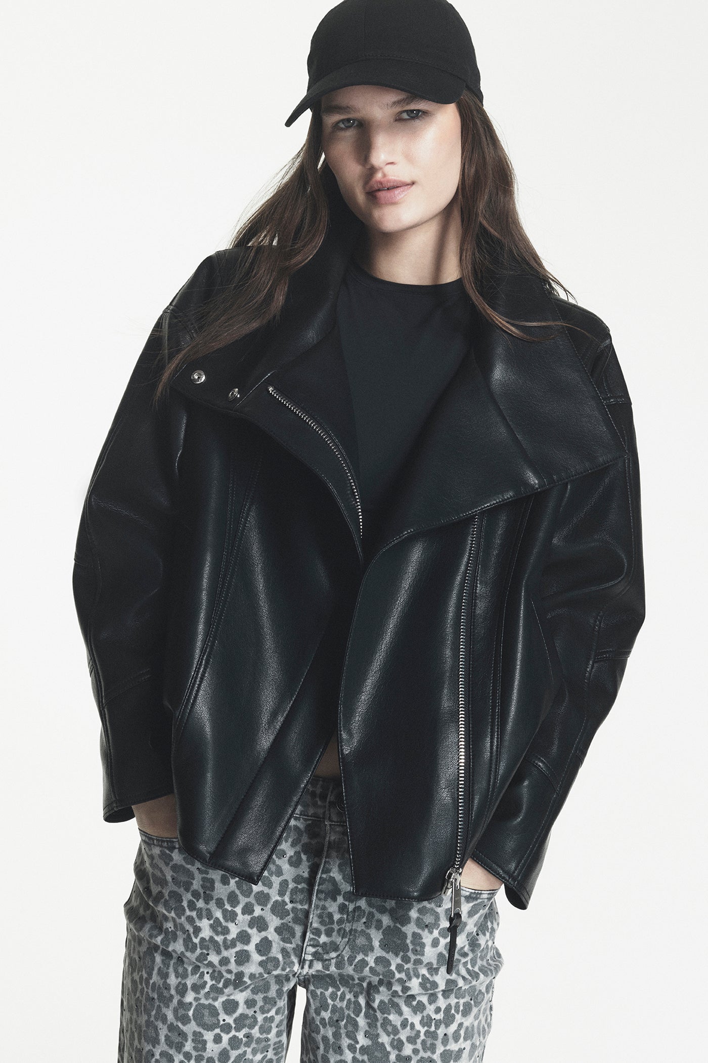 ASYMMETRIC FAUX LEATHER JACKET VIEW 2