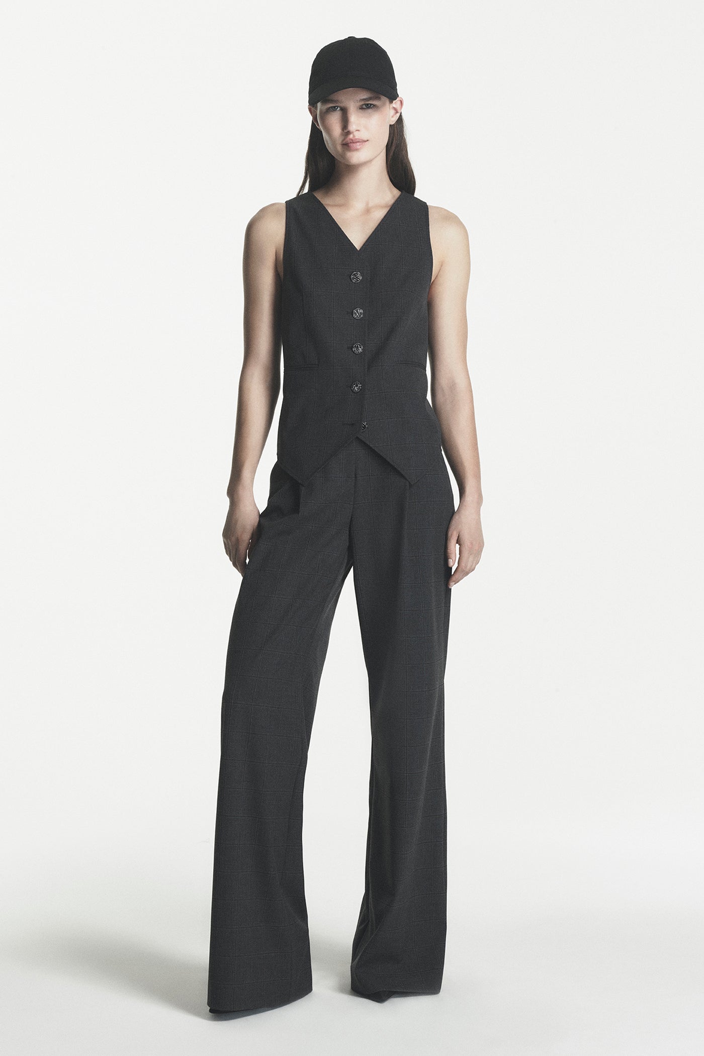 BUTTON FRONT VEST VIEW 1