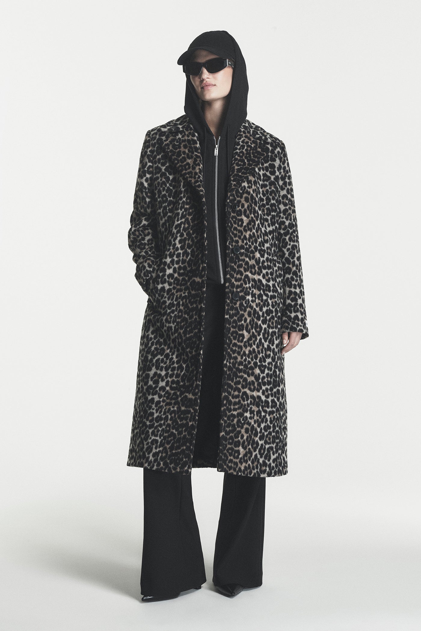 SINGLE BREASTED WOOL COAT VIEW 2