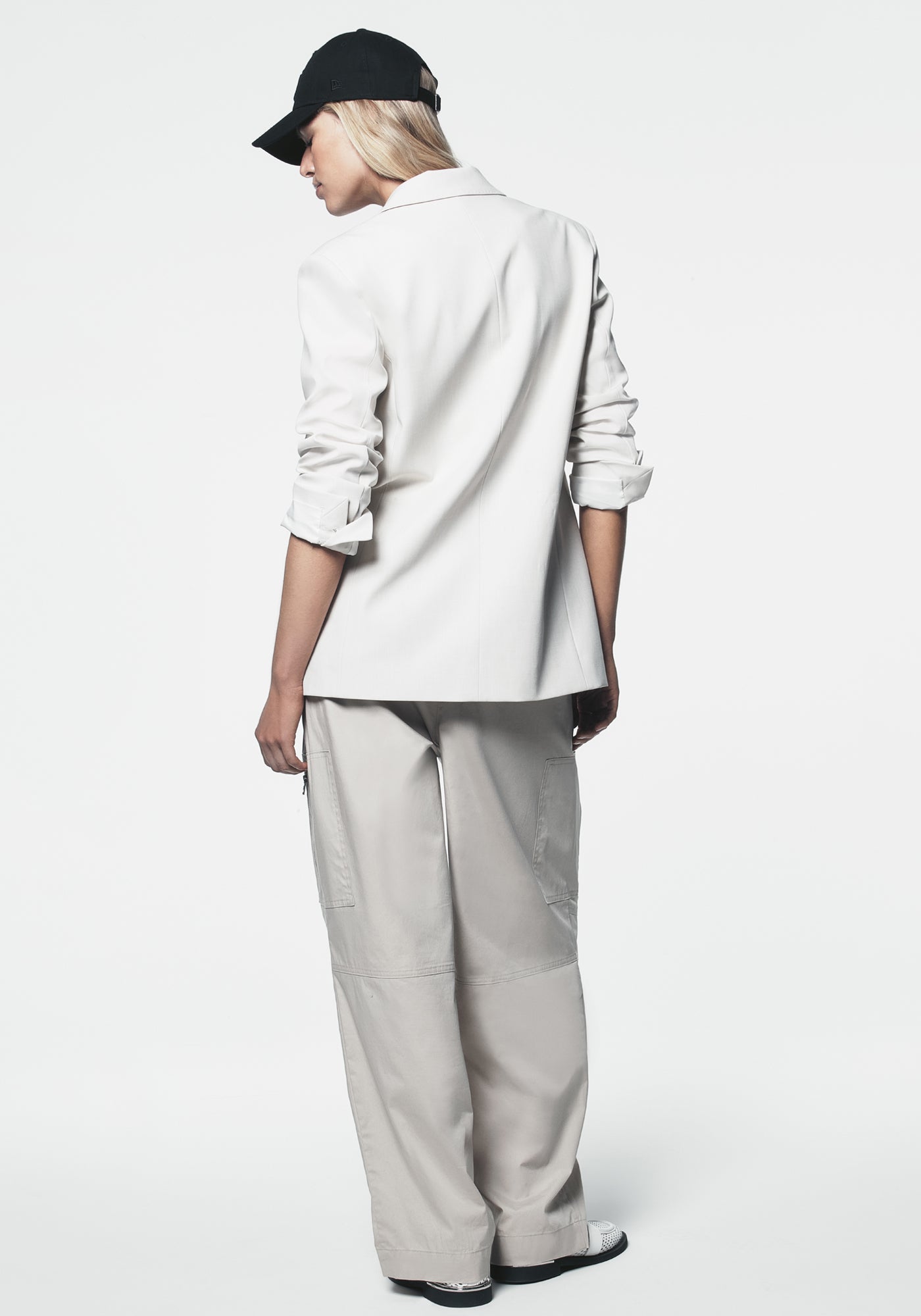 Pebble POPLIN ZIP CARGO PANT, BACK VIEW | Spring 2026 Campaign