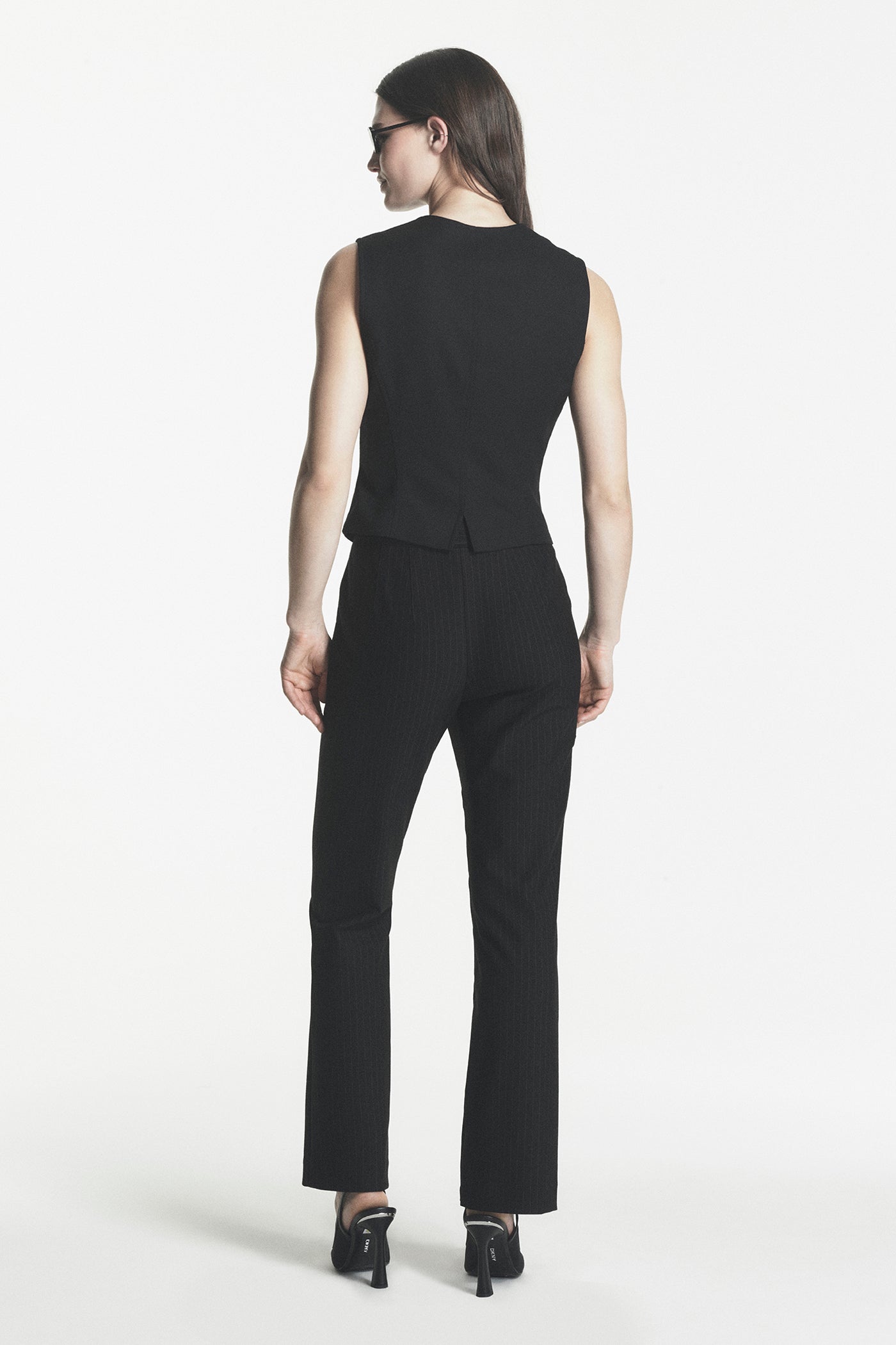THREE BUTTON WAISTCOAT VIEW 2