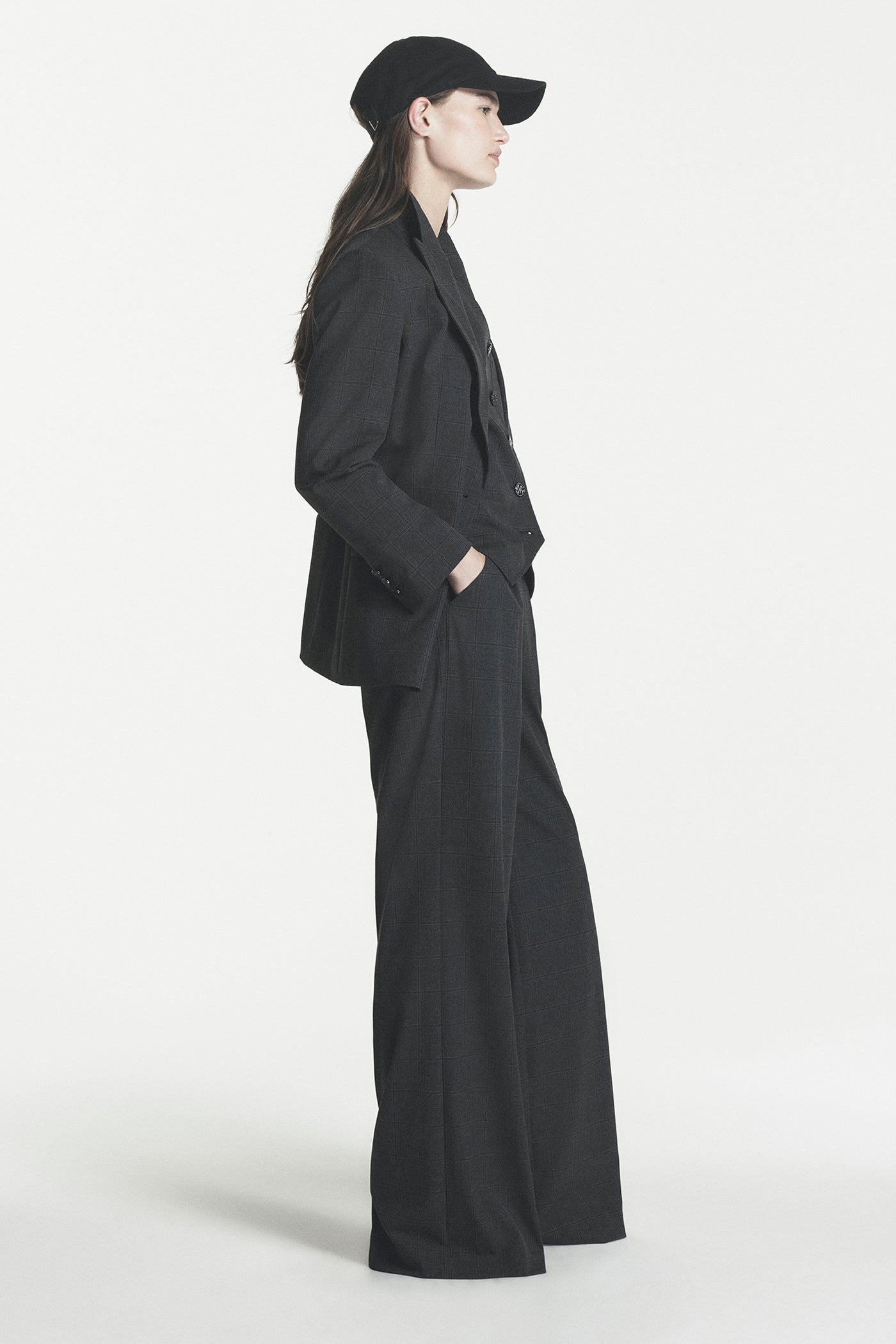 ONE BUTTON BLAZER VIEW 2