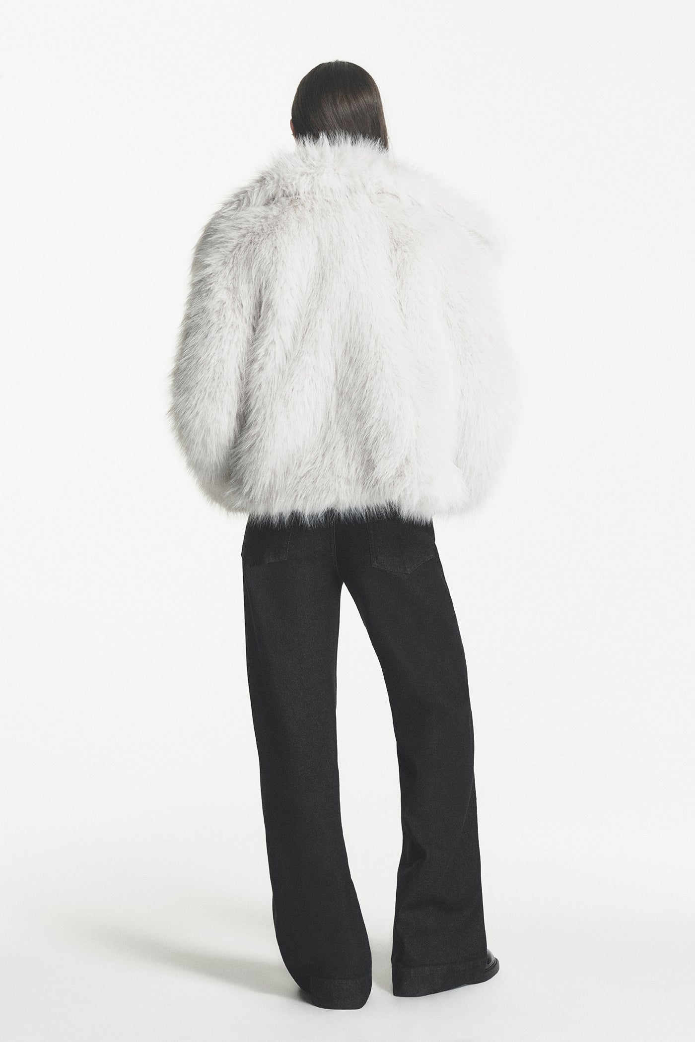 SHORT FAUX FUR JACKET VIEW 2