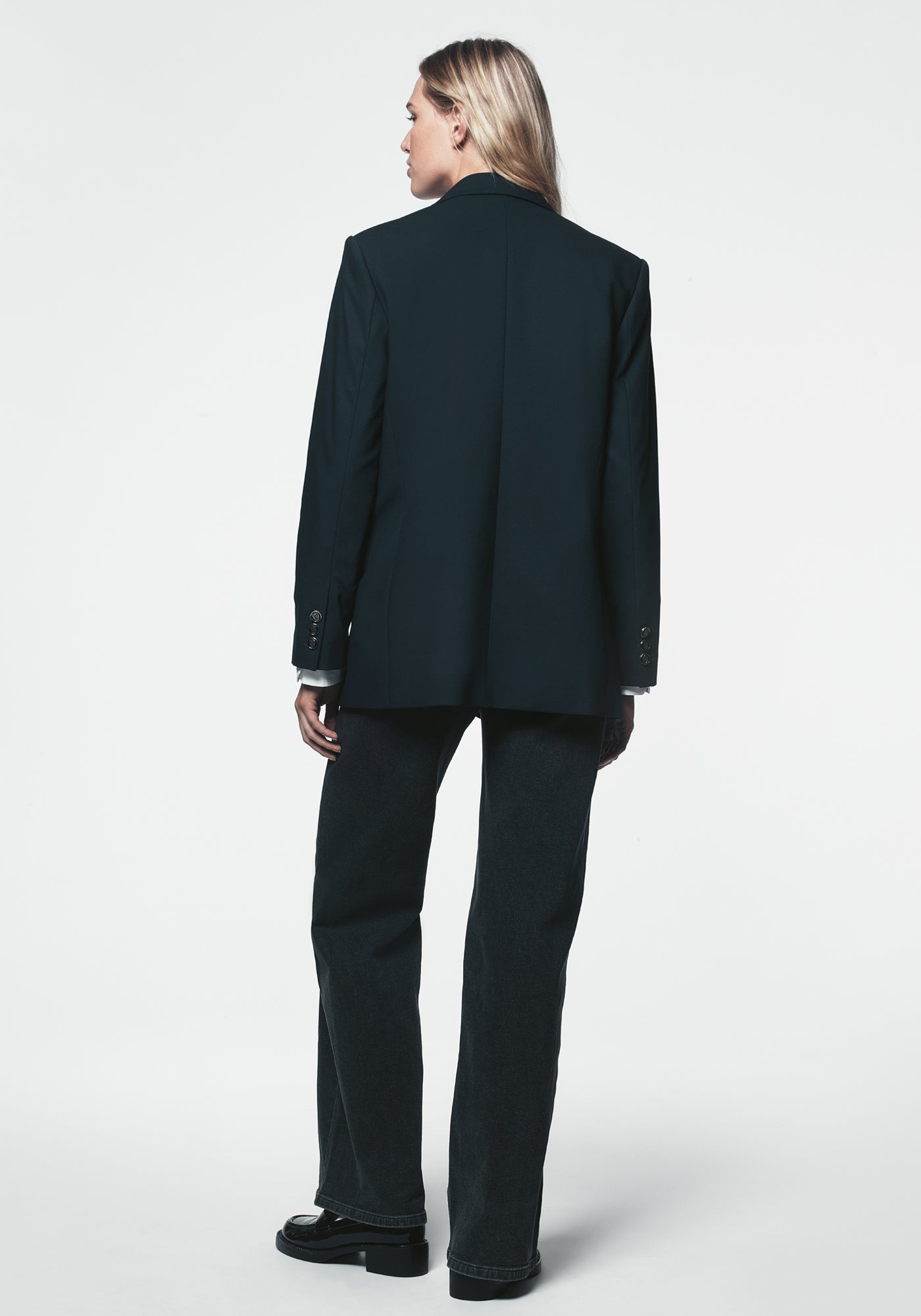 CLAREMONT HIGH RISE MODERN VIEW 3 | Fall Collection