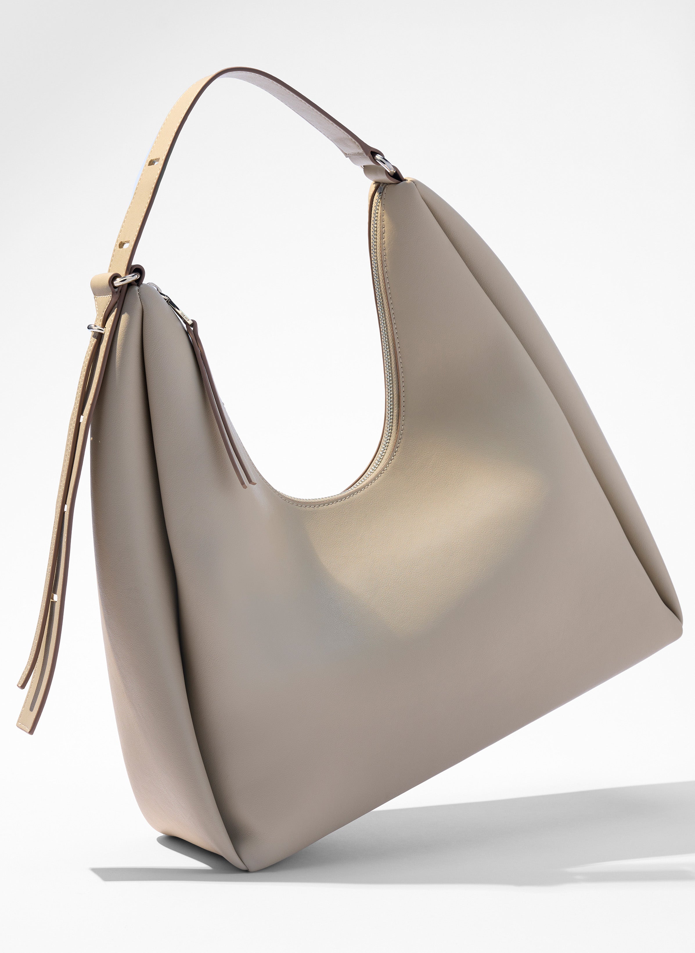 Stylish Handbags & Fashionable Designer Purses | DKNY