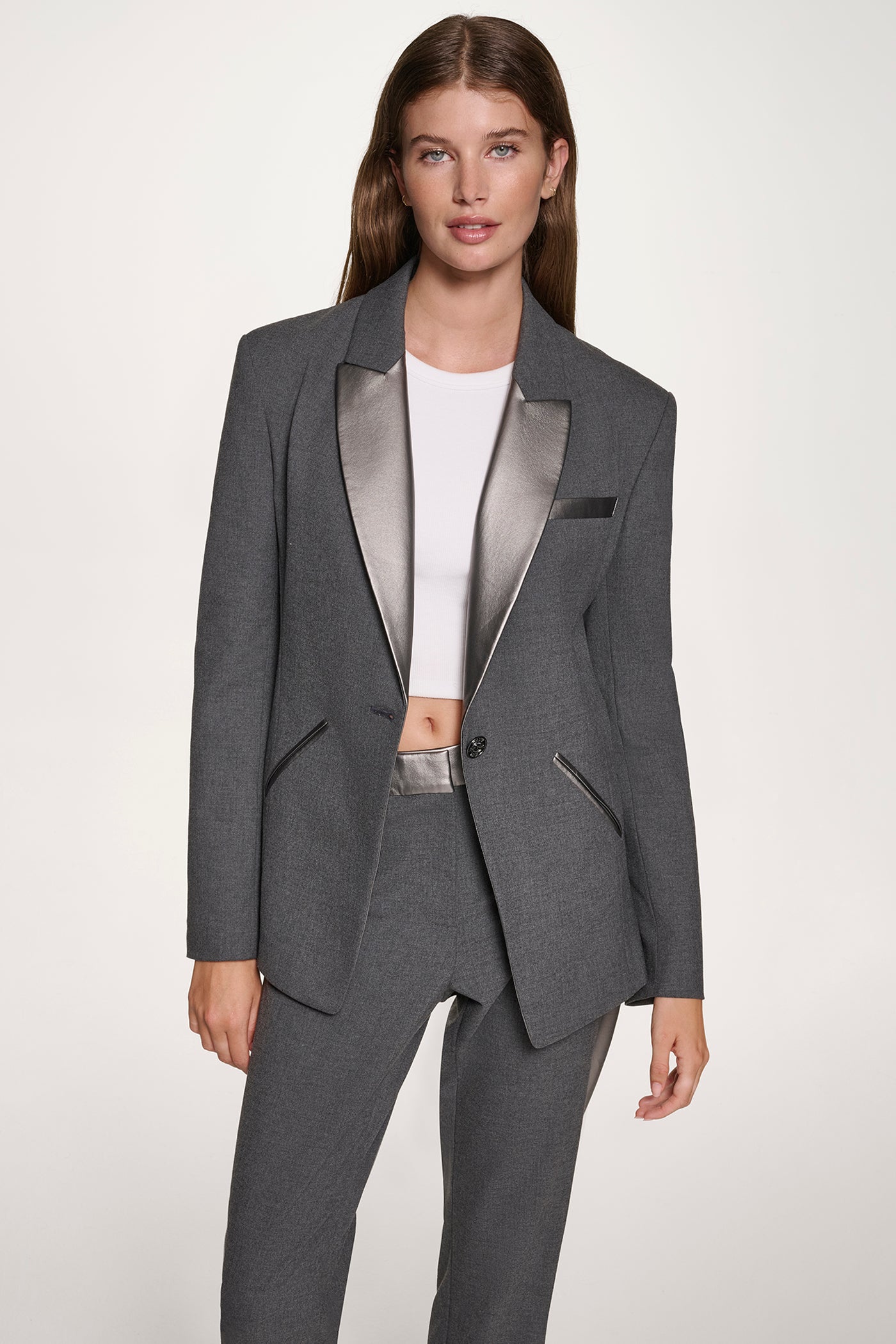Grey ONE BUTTON JACKET WITH CONTRAST POCKETS, VIEW 2 | DKNY Promo