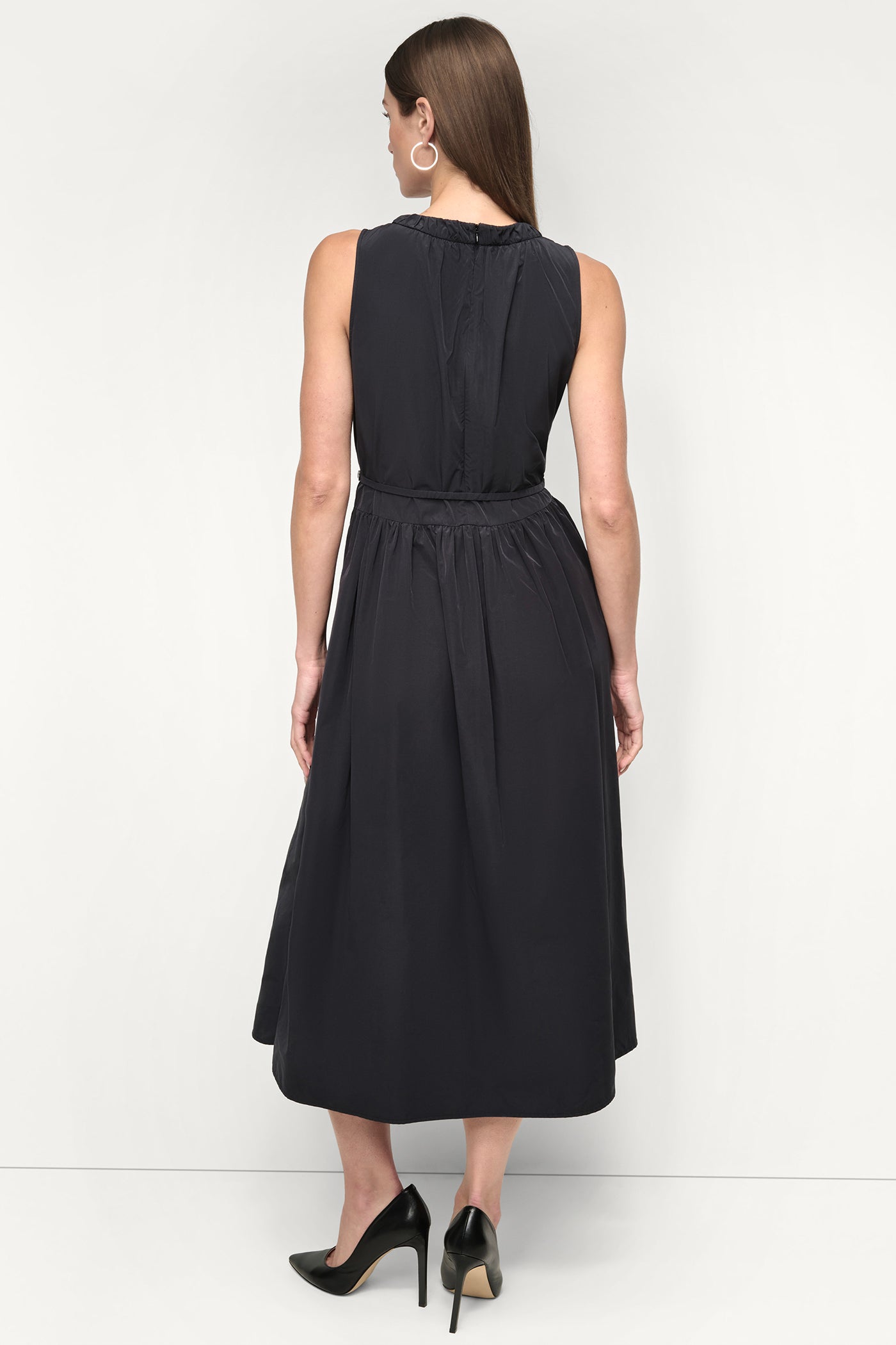SLEEVELESS GATHERED MIDI A-LINE DRESS VIEW 3
