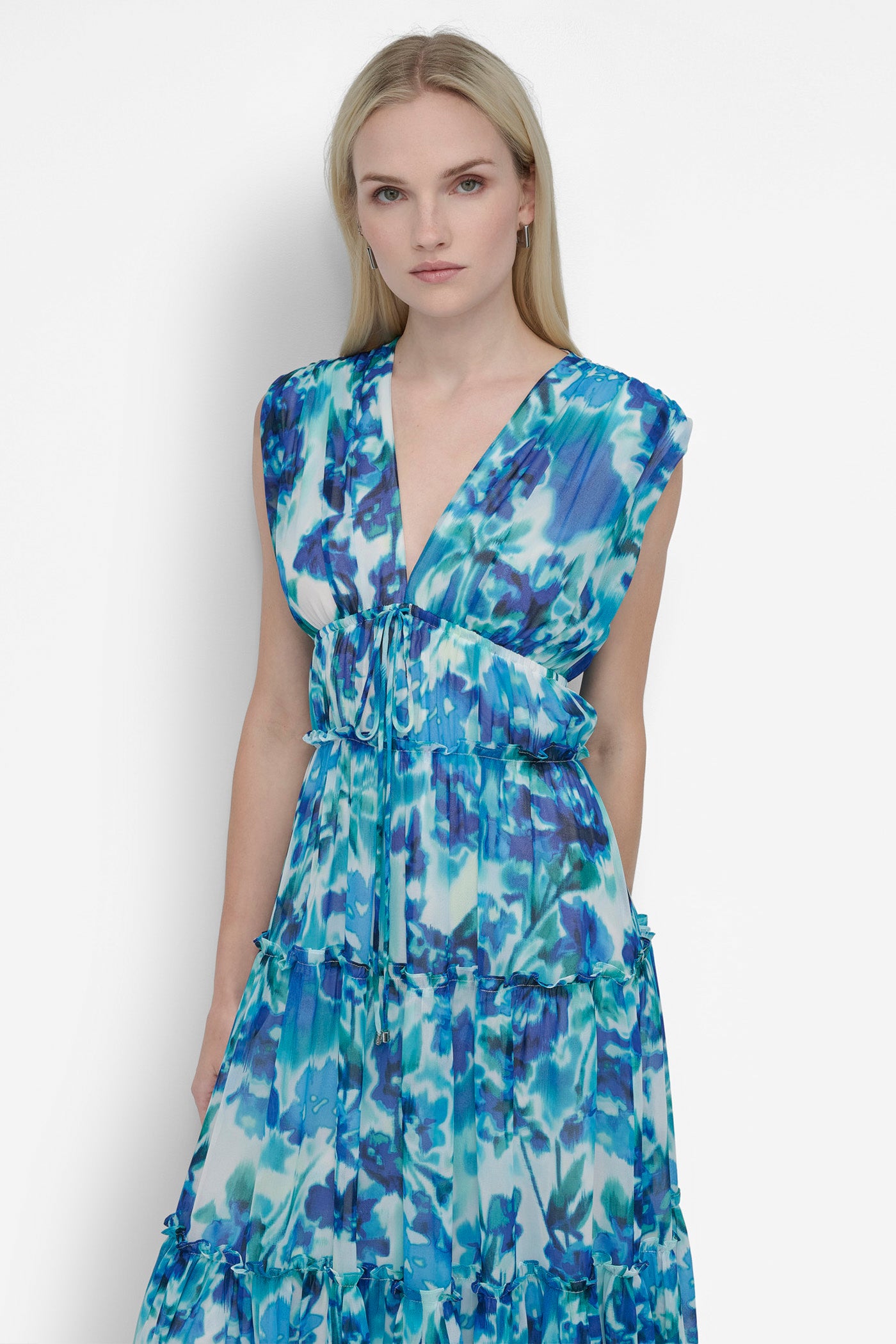 SLEEVELESS TIERED MAXI VIEW 5 | Summer Essentials
