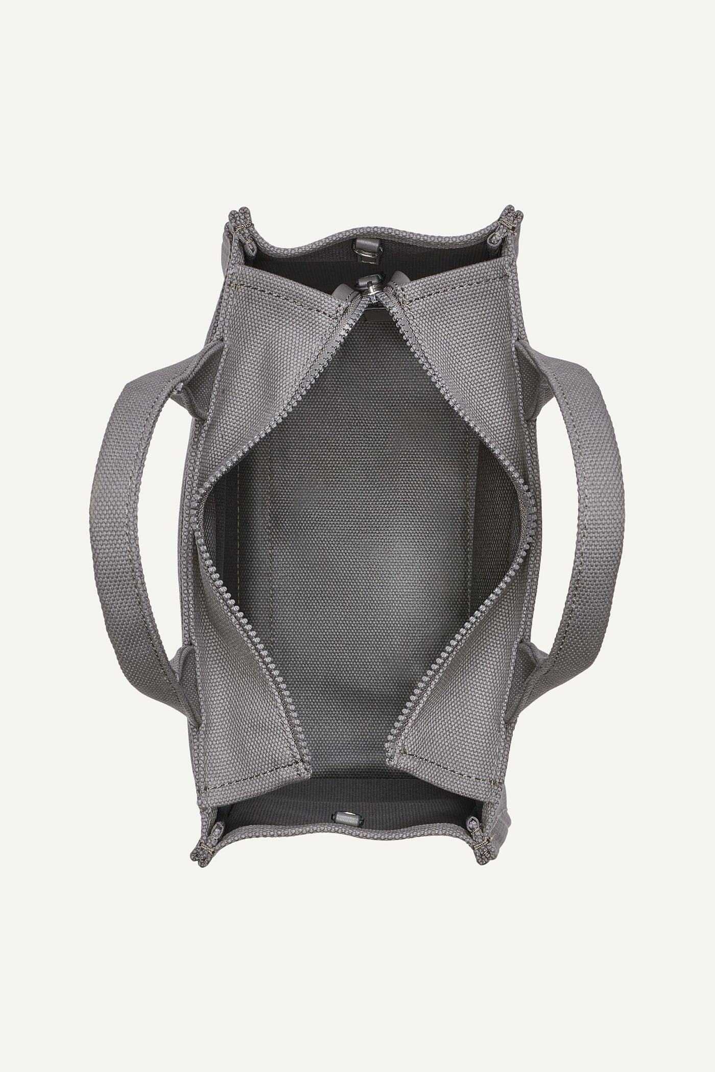 HADLEE MEDIUM LOGO TOTE VIEW 2