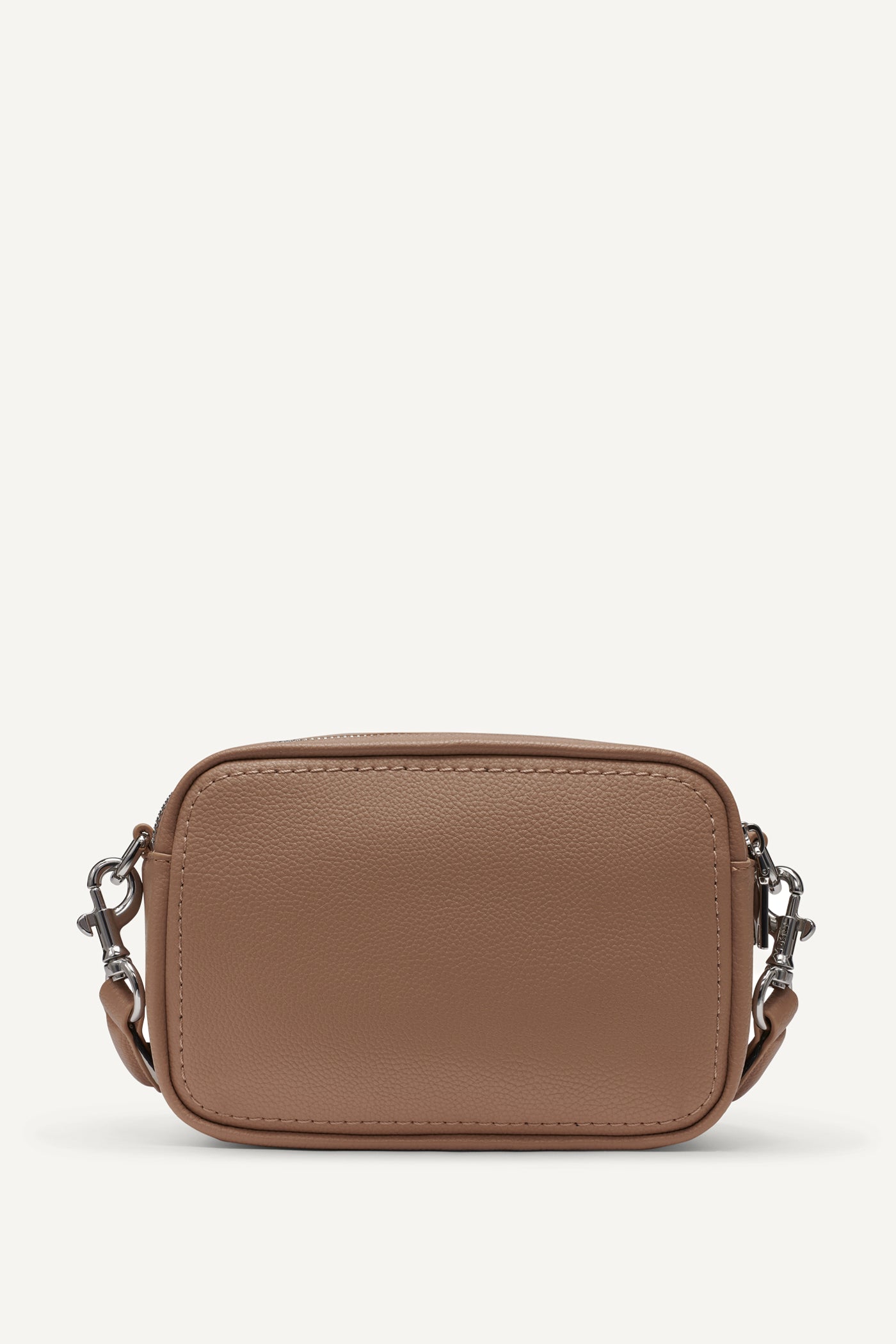 NESSA CAMERA BAG VIEW 3 | Bags