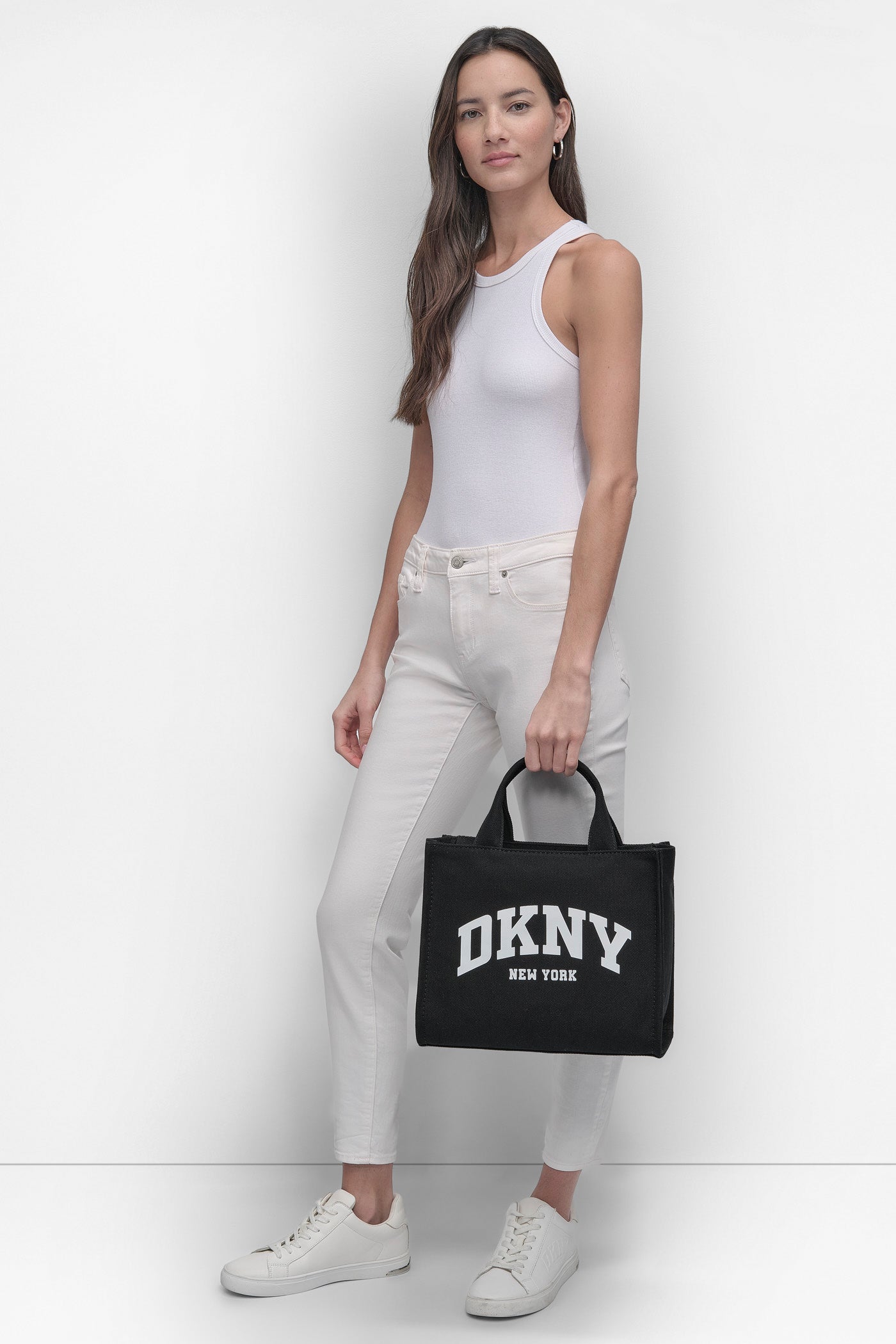 HADLEE MEDIUM LOGO TOTE VIEW 7 | Not Clearance or Preorder