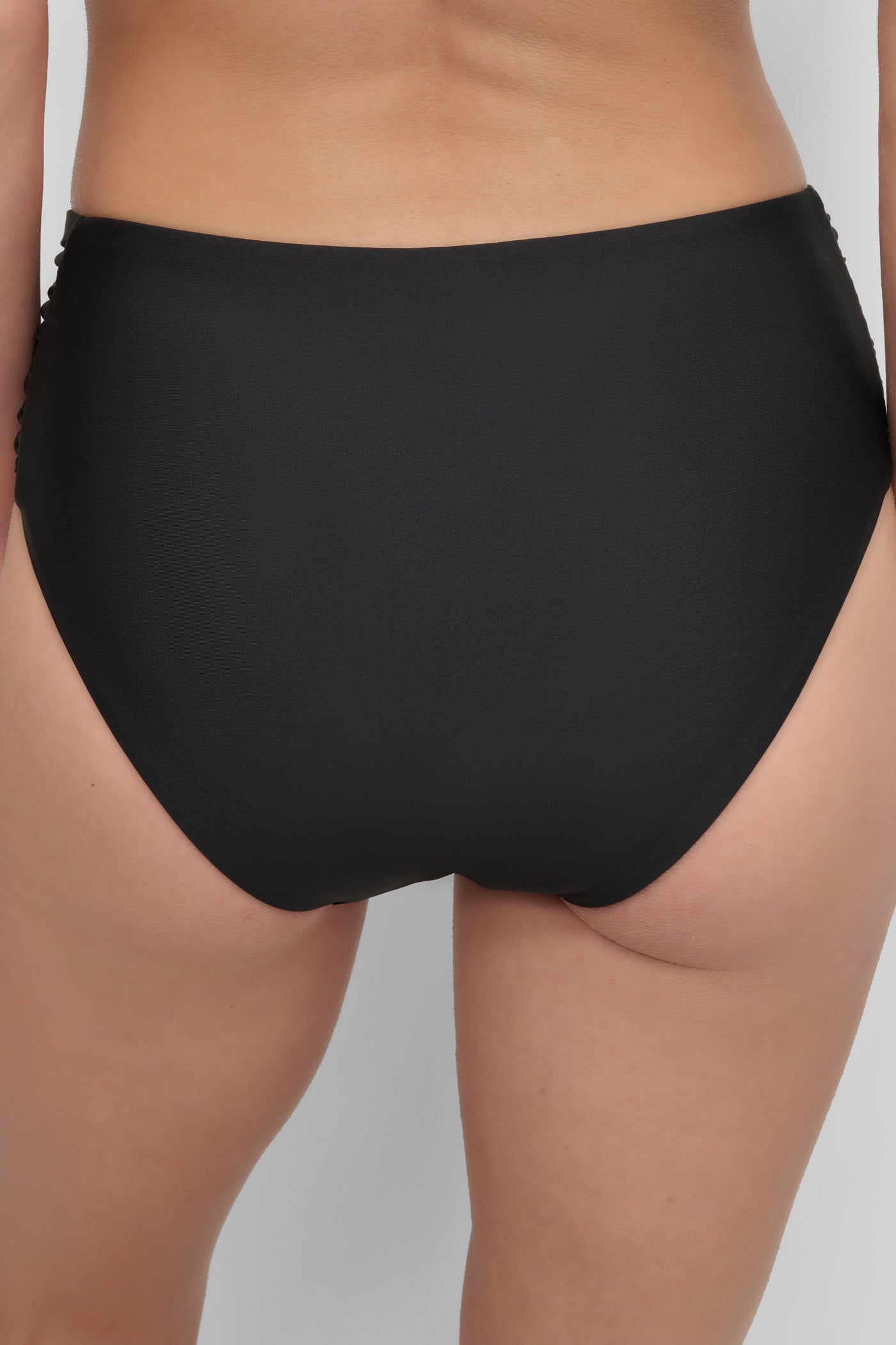U-WIRE BANDEAU SHIRRED BIKINI VIEW 6 | Summer Essentials