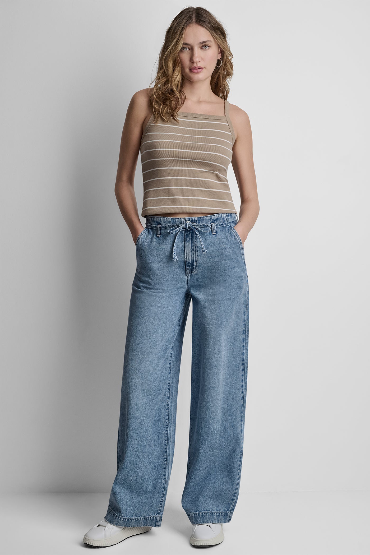 Eden HIGH-RISE WIDE LEG JEAN, BACK VIEW | Pants & Denim