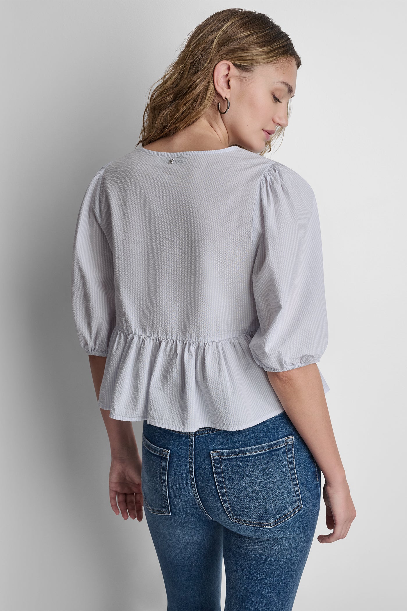PUFF SLEEVE V-NECK SHIRT VIEW 3 | SPRING 2026