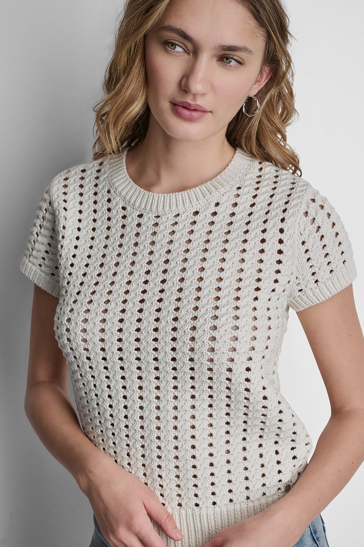 CHUNKY POINTELLE SHORT SLEEVE SWEATER VIEW 6 | Clothing