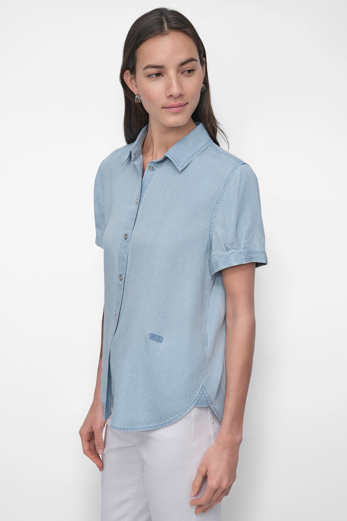 【OVERDUE FLAIR】BUTTON EYELET T-SHIRT 3色 overdue flair(オーバーデューフレア)のレディース Tシャツ