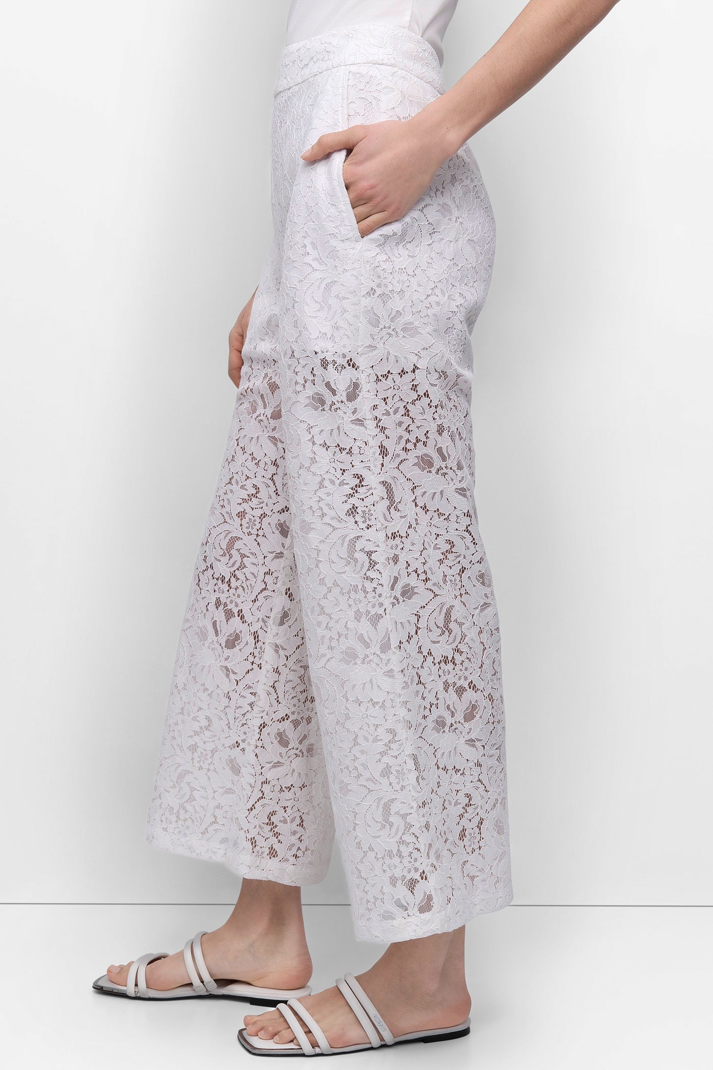 CROPPED LACE STRAIGHT LEG TROUSER VIEW 3 | Pants & Denim