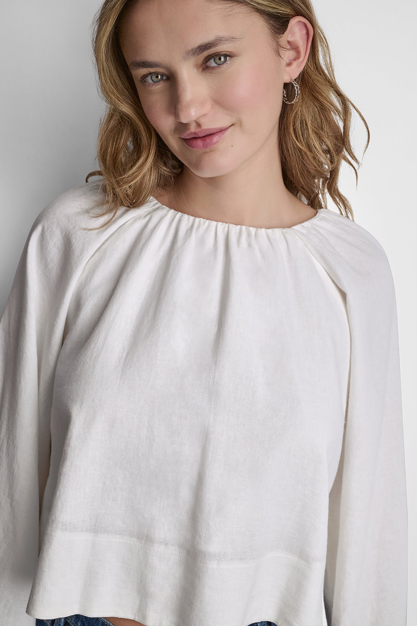 LINEN-BLEND RAGLAN SLEEVE BLOUSE VIEW 5 | WOMEN'S SWEATERS & TOPS