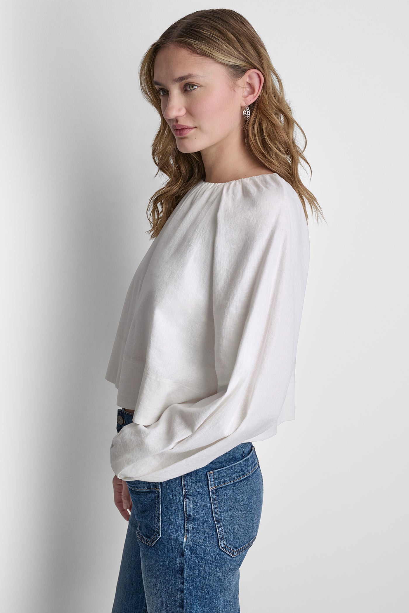 LINEN-BLEND RAGLAN SLEEVE BLOUSE VIEW 4 | WOMEN'S SWEATERS & TOPS