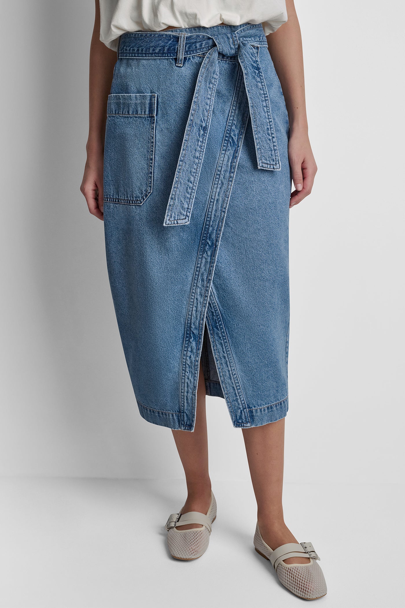 HIGH-RISE DENIM WRAP SKIRT VIEW 3 | Summer Blues