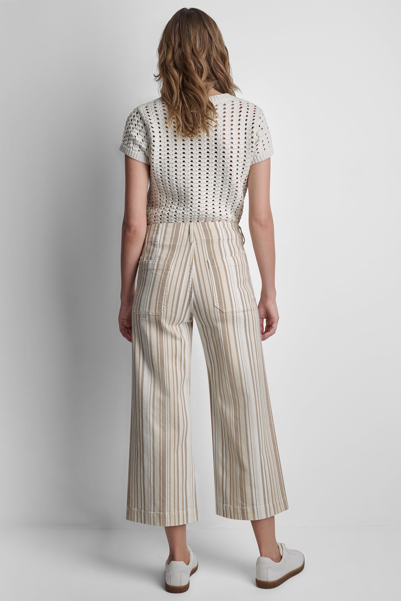 HIGH-RISE WIDE LEG WITH PATCH POCKETS VIEW 6 | New clothing