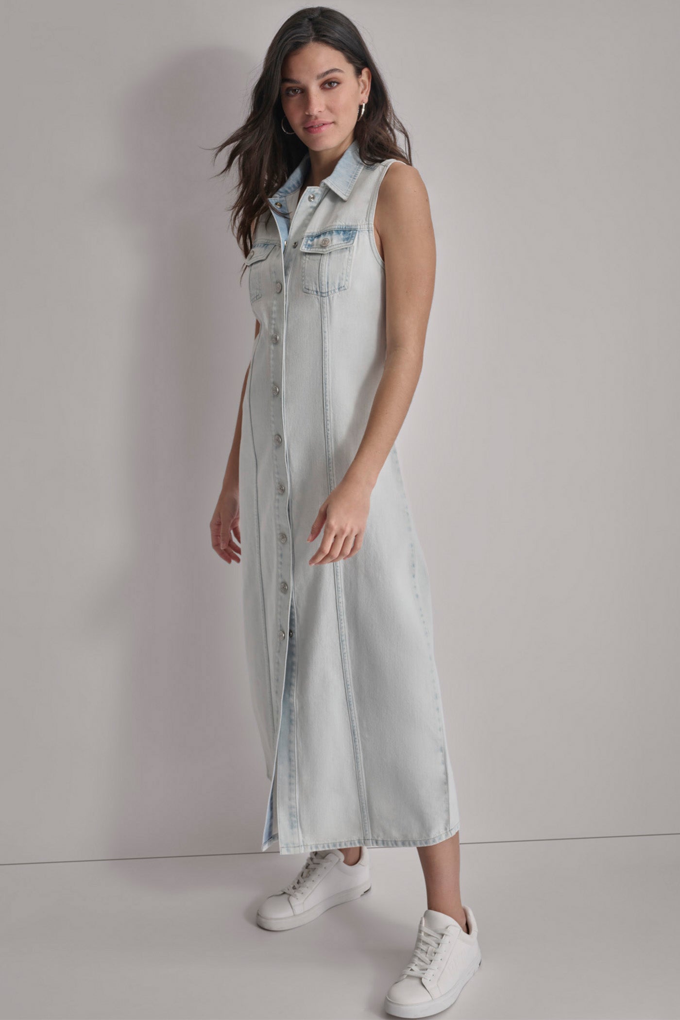SLEEVELESS DENIM MAXI SHIRT DRESS VIEW 6