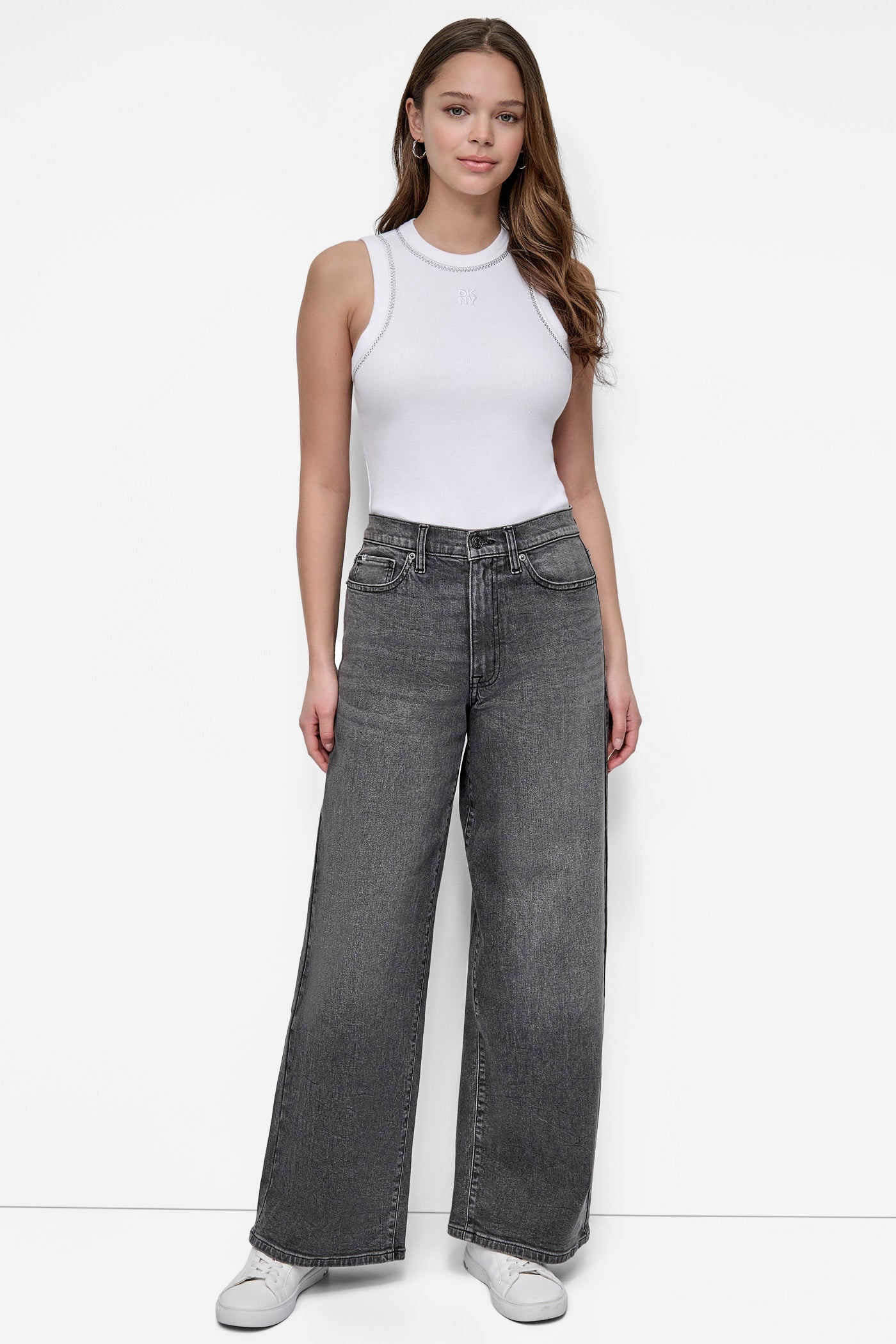 HIGH-RISE TAILORED WIDE-LEG JEAN VIEW 4 | Denim Destination