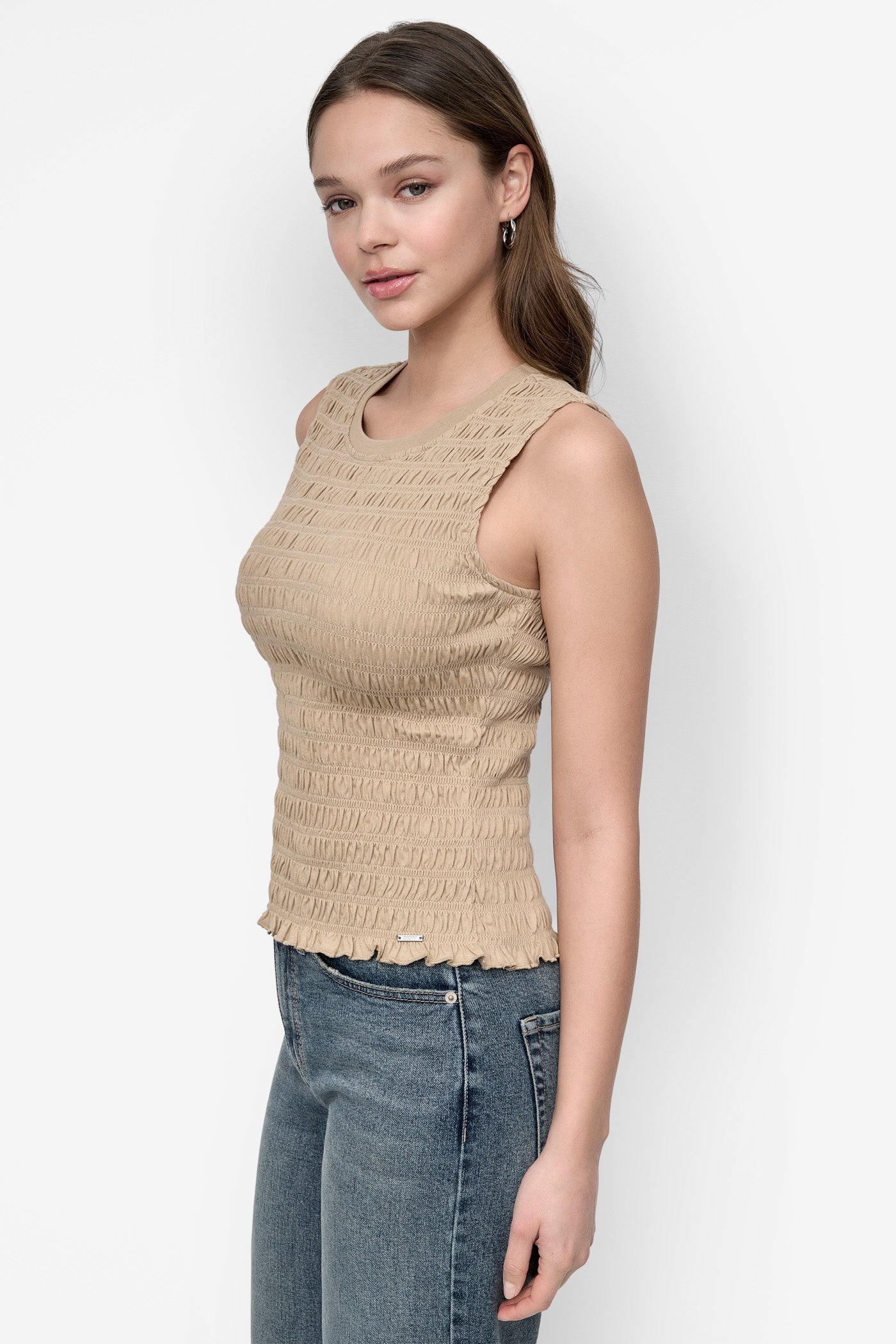SMOCKED ELBOW SLEEVE TEE VIEW 3 | WOMEN'S SWEATERS & TOPS