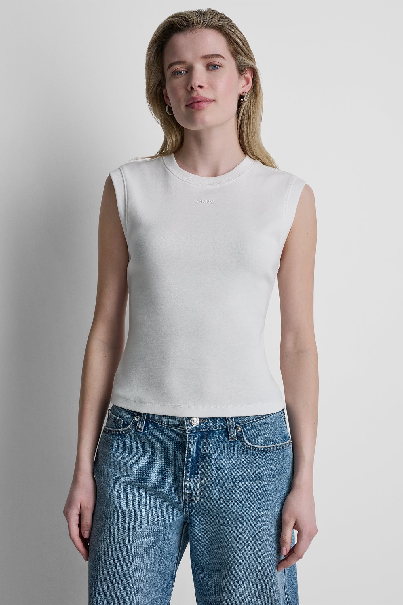 CREW NECK SLEEVELESS TEE VIEW 5 | Tees & Tanks
