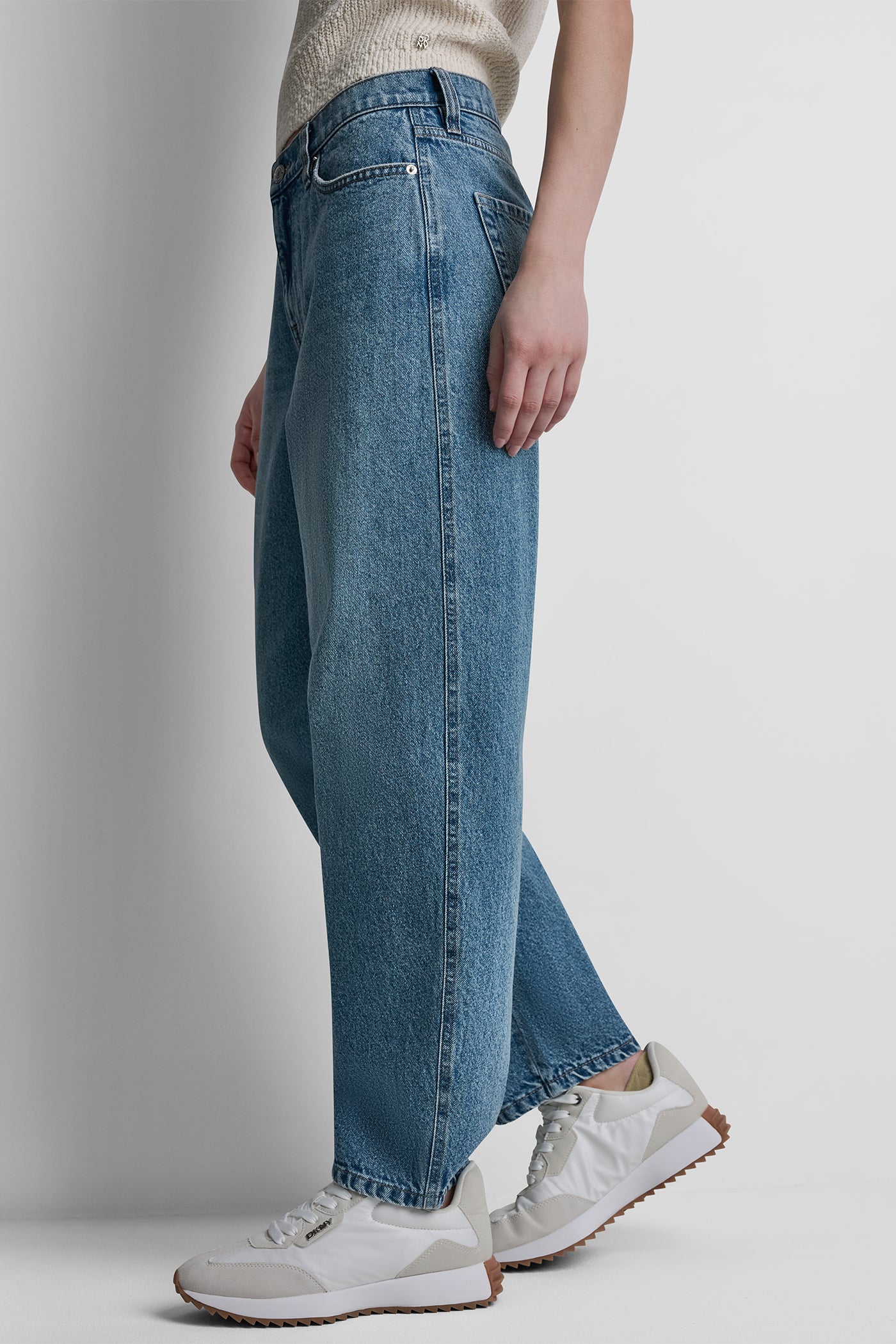 MID-RISE BABY BARREL LEG VIEW 4 | New Arrivals