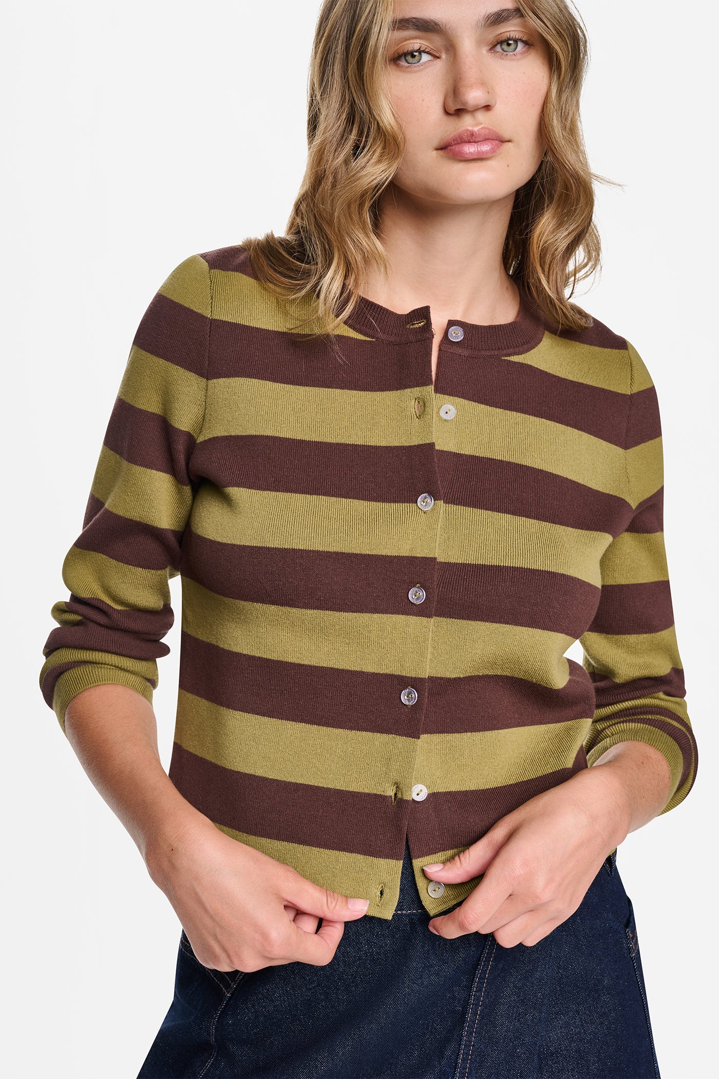 CROPPED STRIPED CARDIGAN VIEW 6