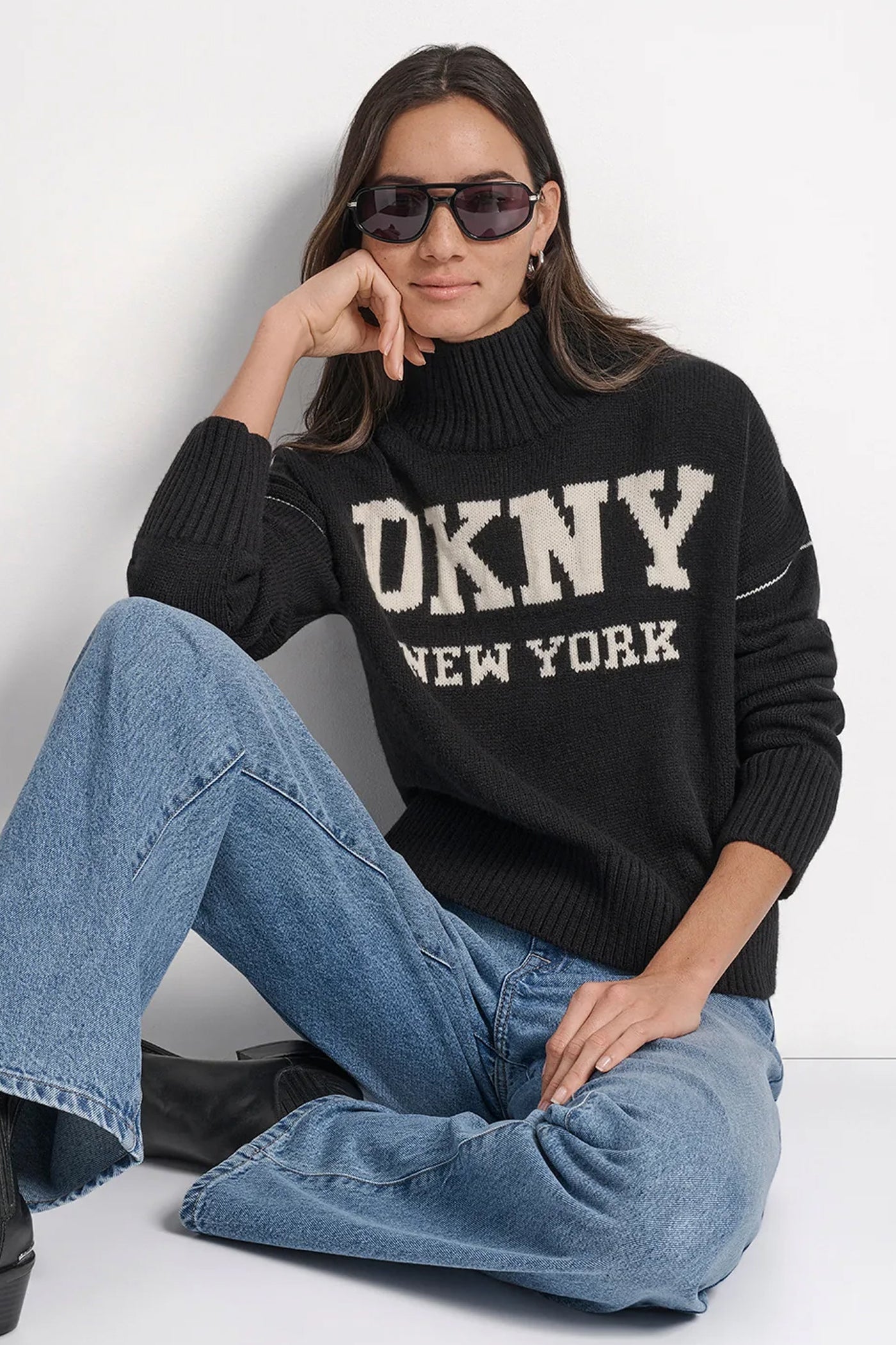 DKNY(ディーケーエヌワイ) セーターSweater Striped Sleeveless Jeans