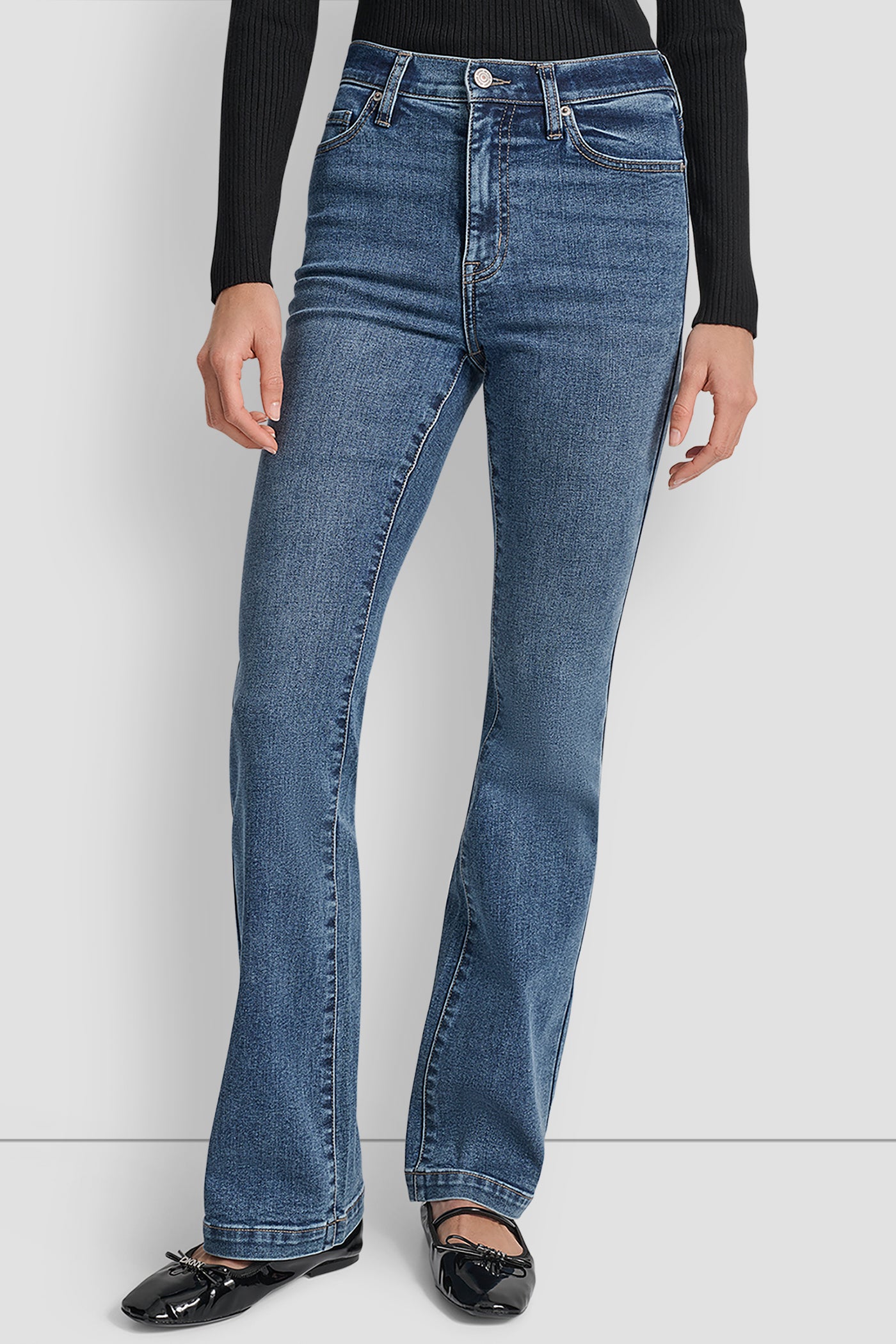 DEKALB WILLIAMSBURG HIGH RISE FLARE  32 INCH INSEAM, FRONT VIEW | DKNY Promo
