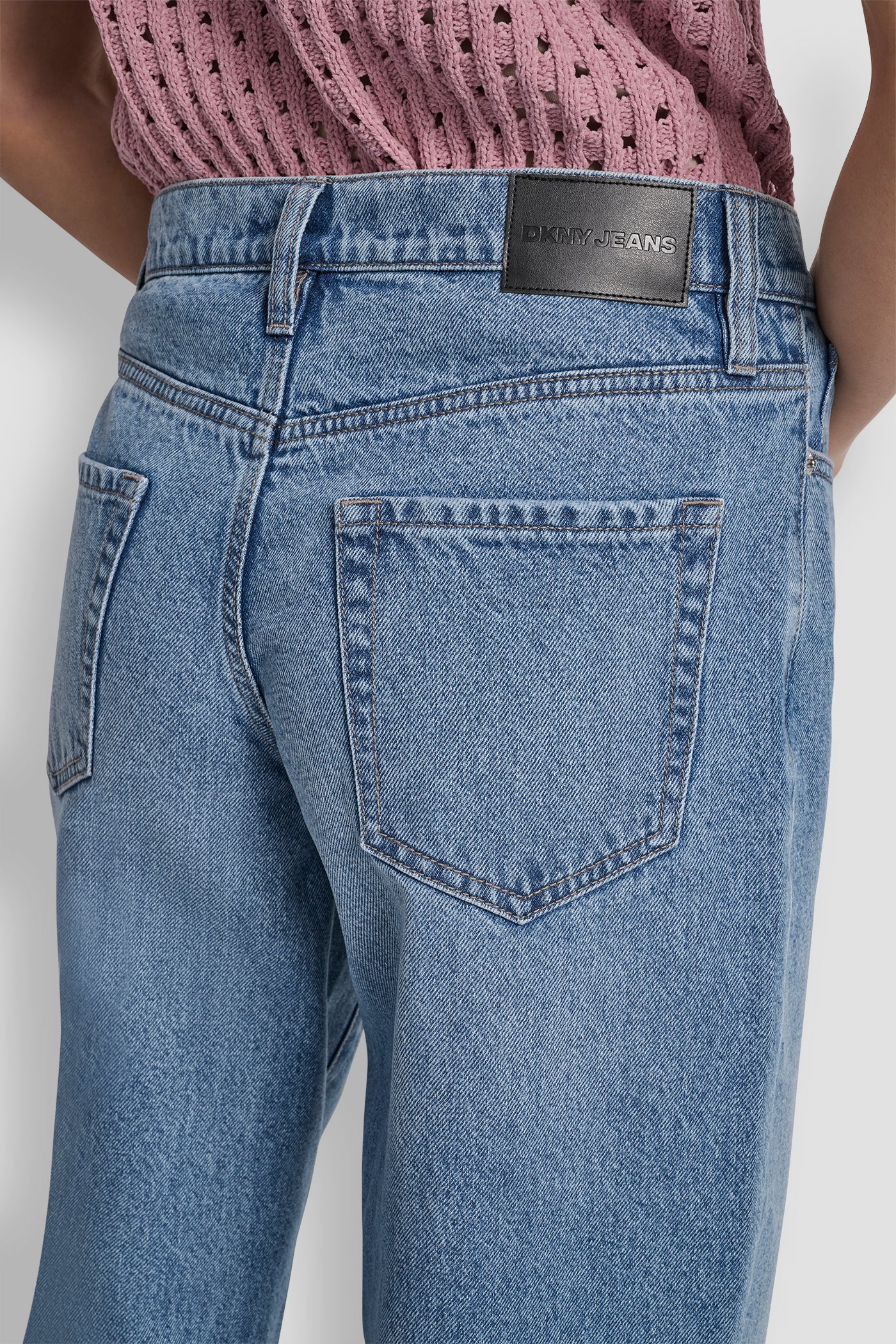 VESEY MID RISE RELAXED STRAIGHT 32 INCH INSEAM VIEW 5 | Denim Destination