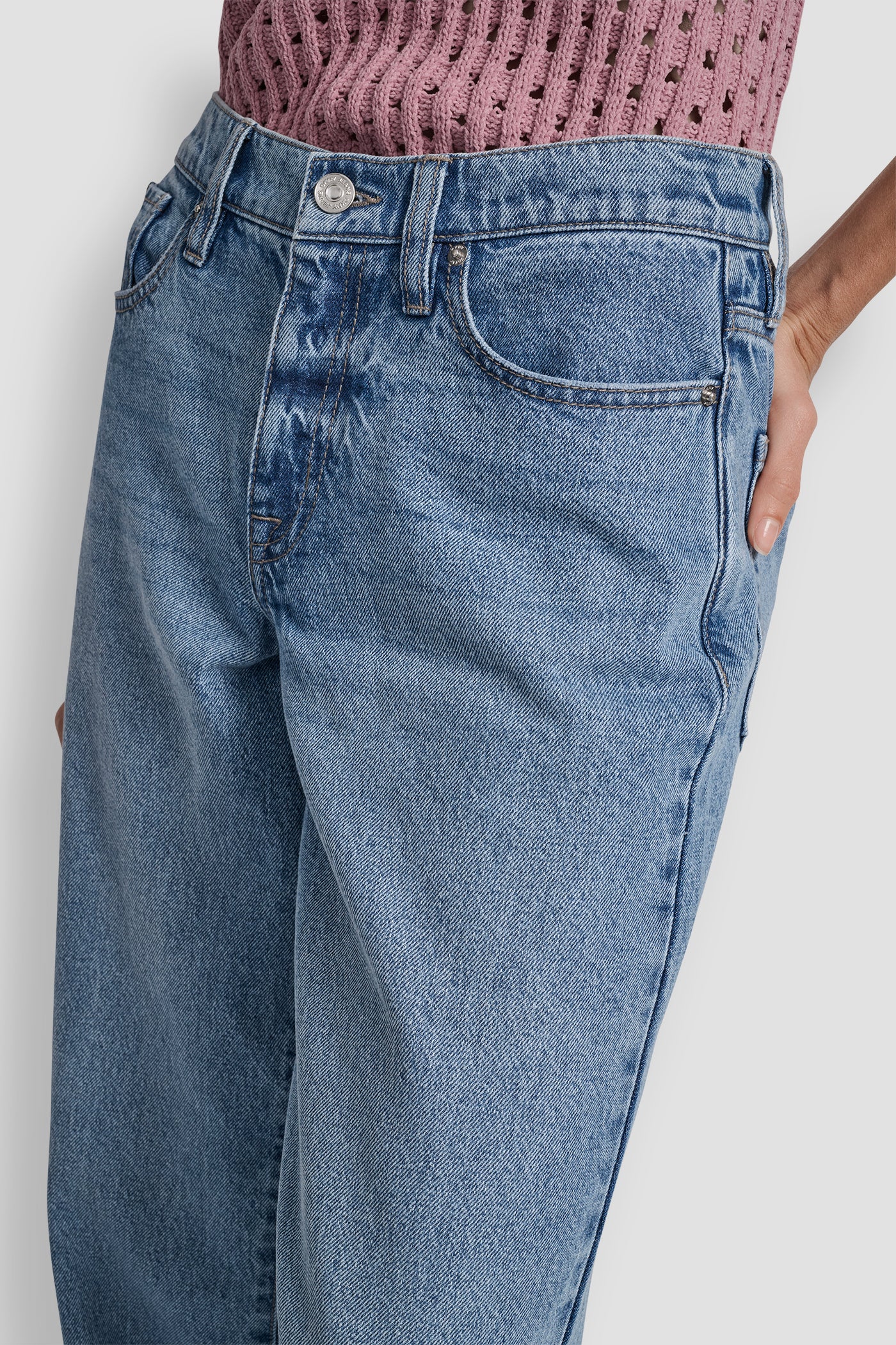 VESEY MID RISE RELAXED STRAIGHT 32 INCH INSEAM VIEW 4 | Denim Destination