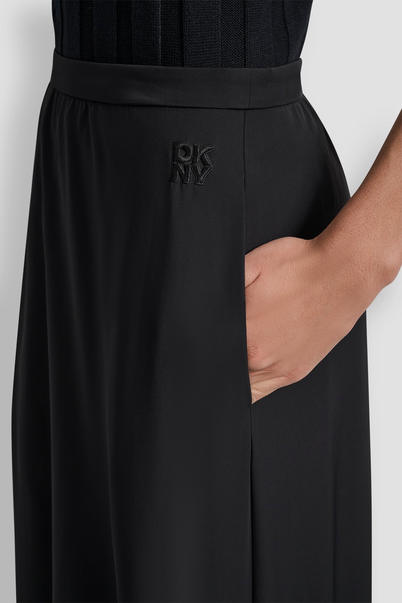 HIGH WAIST CIRCLE SKIRT VIEW 4