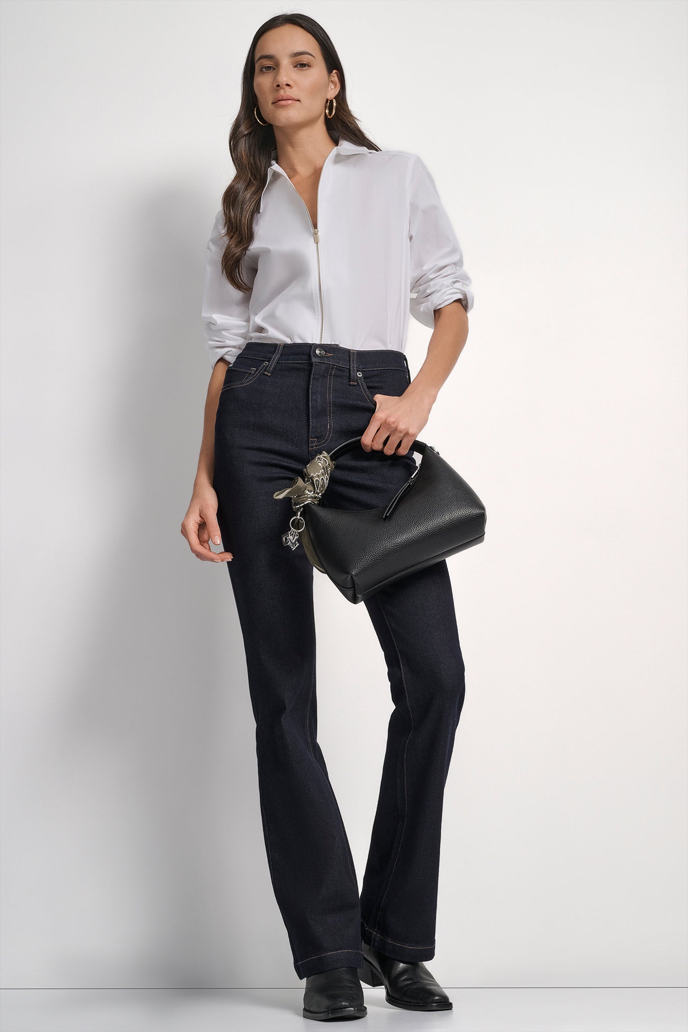WILLIAMSBURG HIGH RISE FLARE  32 INCH INSEAM VIEW 5 | DKNY Promo