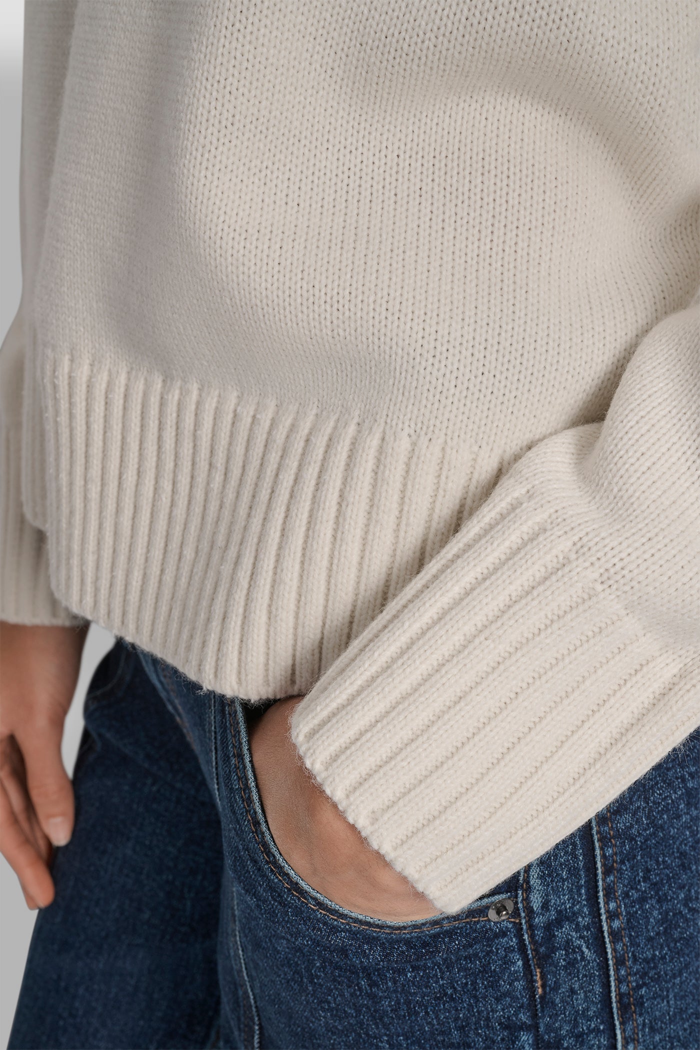 LOGO INTARSIA MOCK-NECK SWEATER VIEW 4 | WOMEN'S SWEATERS & TOPS
