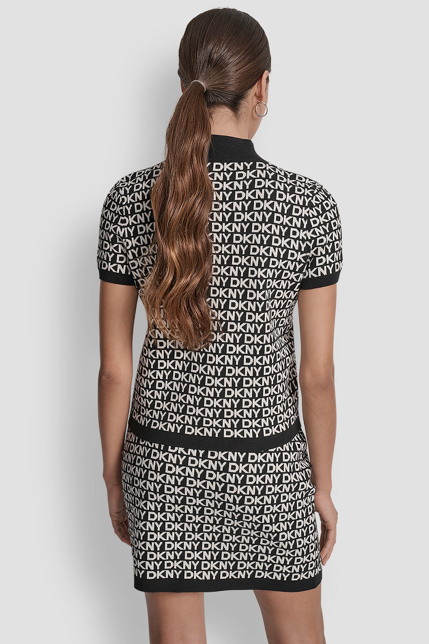 BLACK/EGGNOG LOGO JACQUARD SHORT SLEEVE MOCK NECK  TOP, BACK VIEW | MATCHING SETS