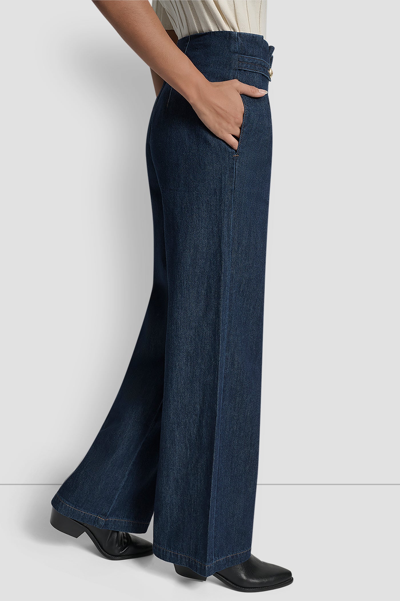 HIGH RISE PLEATED TROUSER WITH TABS VIEW 3 | Pants & Denim