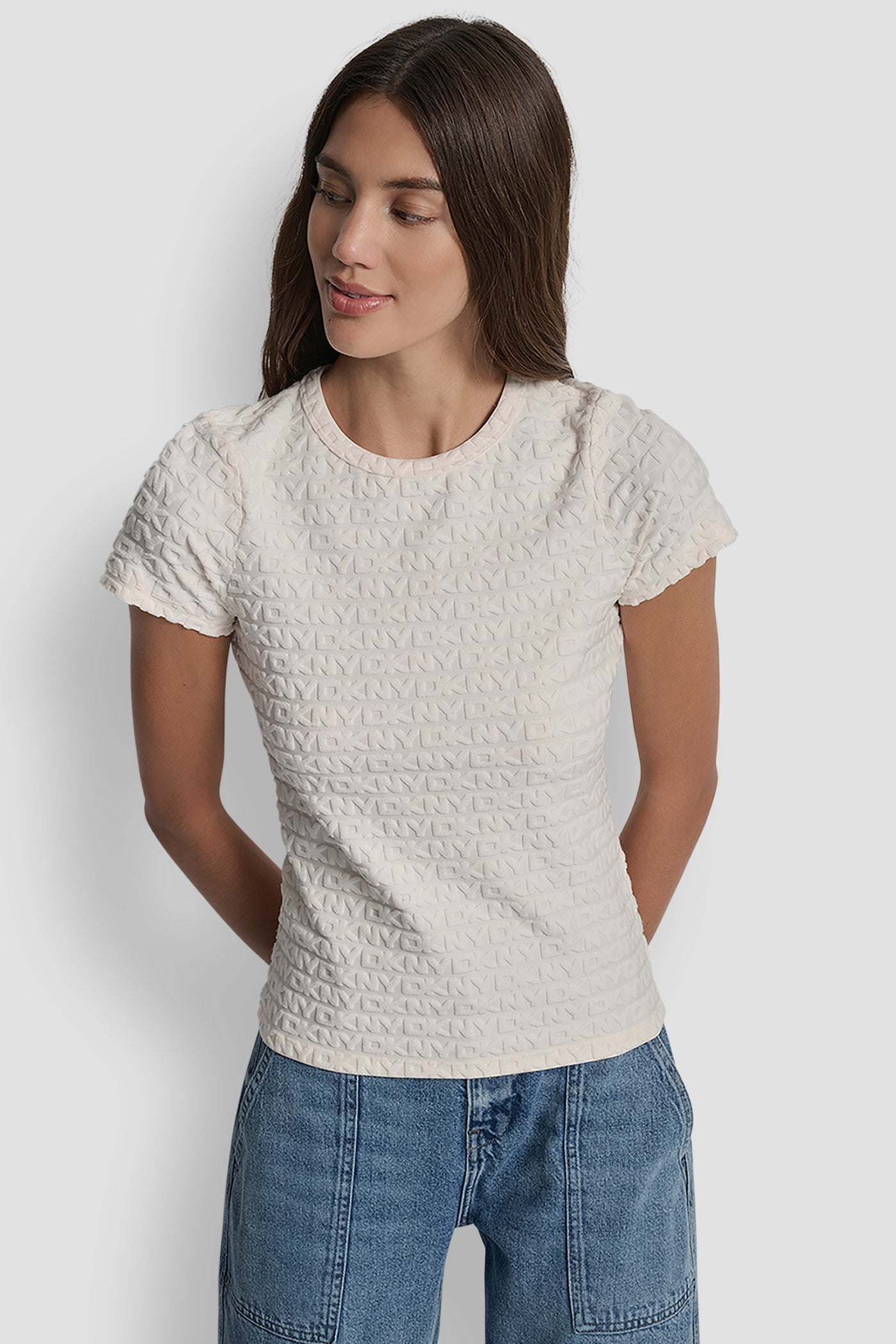 EGGNOG LOGO JACQUARD SHORT SLEEVE CREW NECK TEE, FRONT VIEW | DKNY JEANS