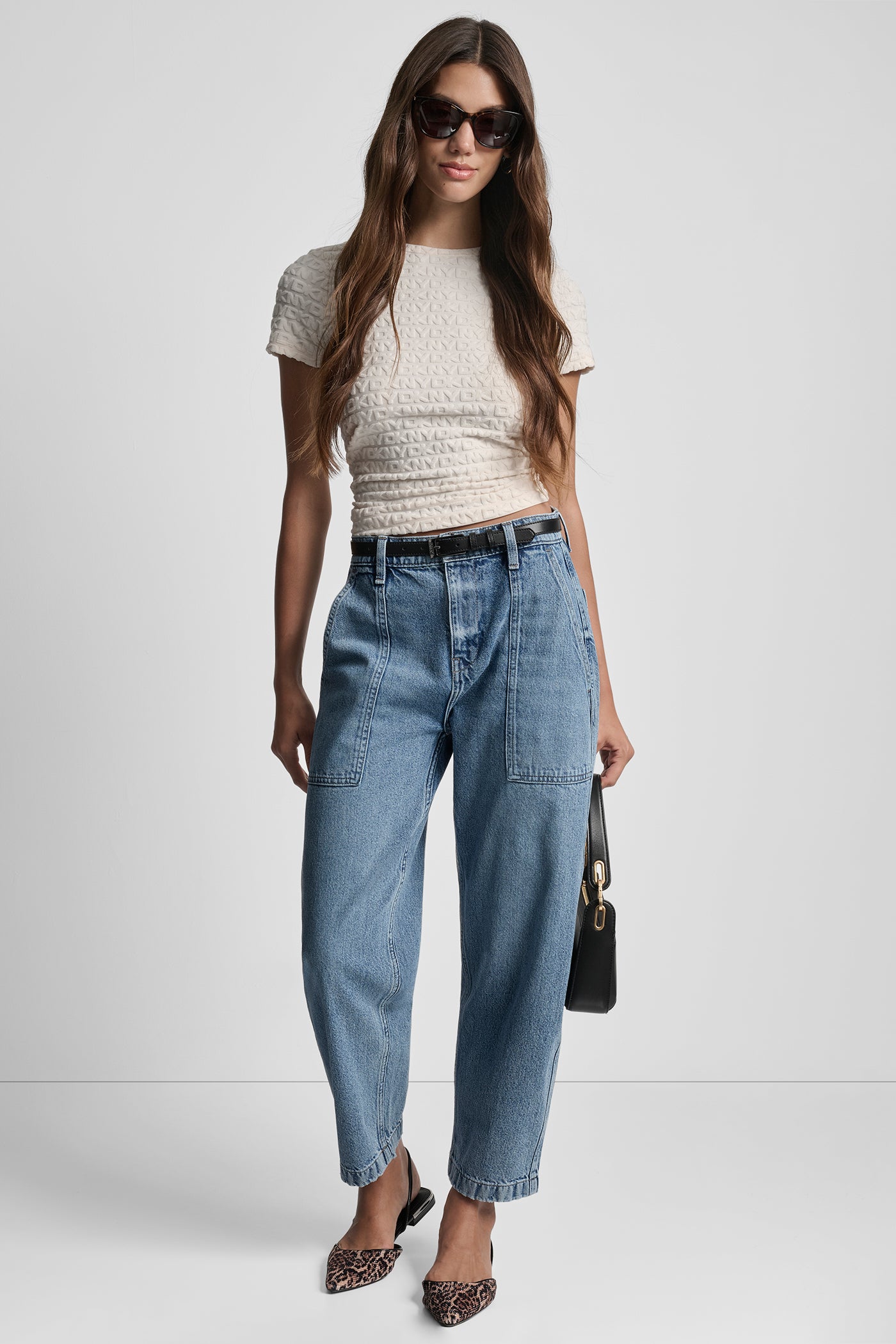 LOGO JACQUARD SHORT SLEEVE CREW NECK TEE VIEW 6 | DKNY JEANS