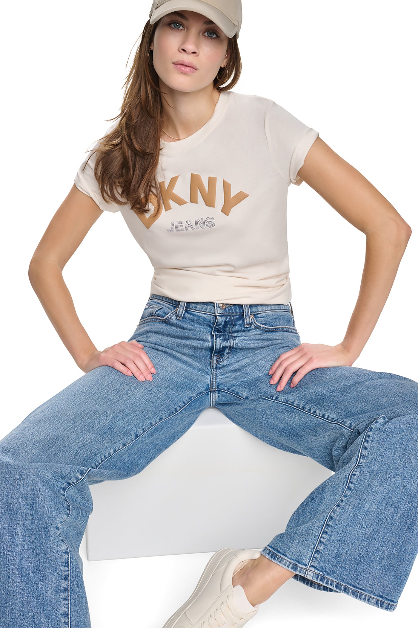 ARCHED RHINESTONE LOGO TEE VIEW 8