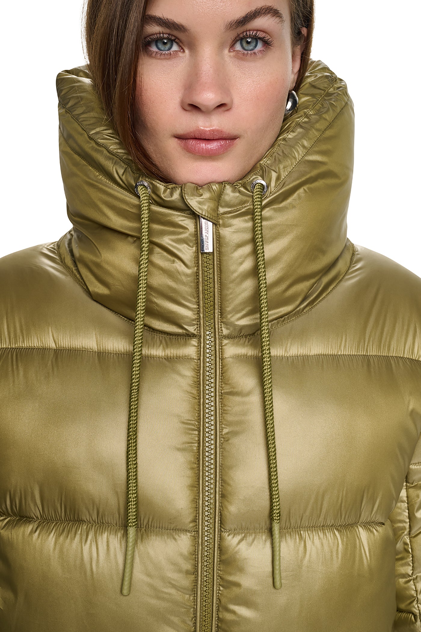 QUILTED PUFFER WITH DRAMA COLLAR VIEW 7
