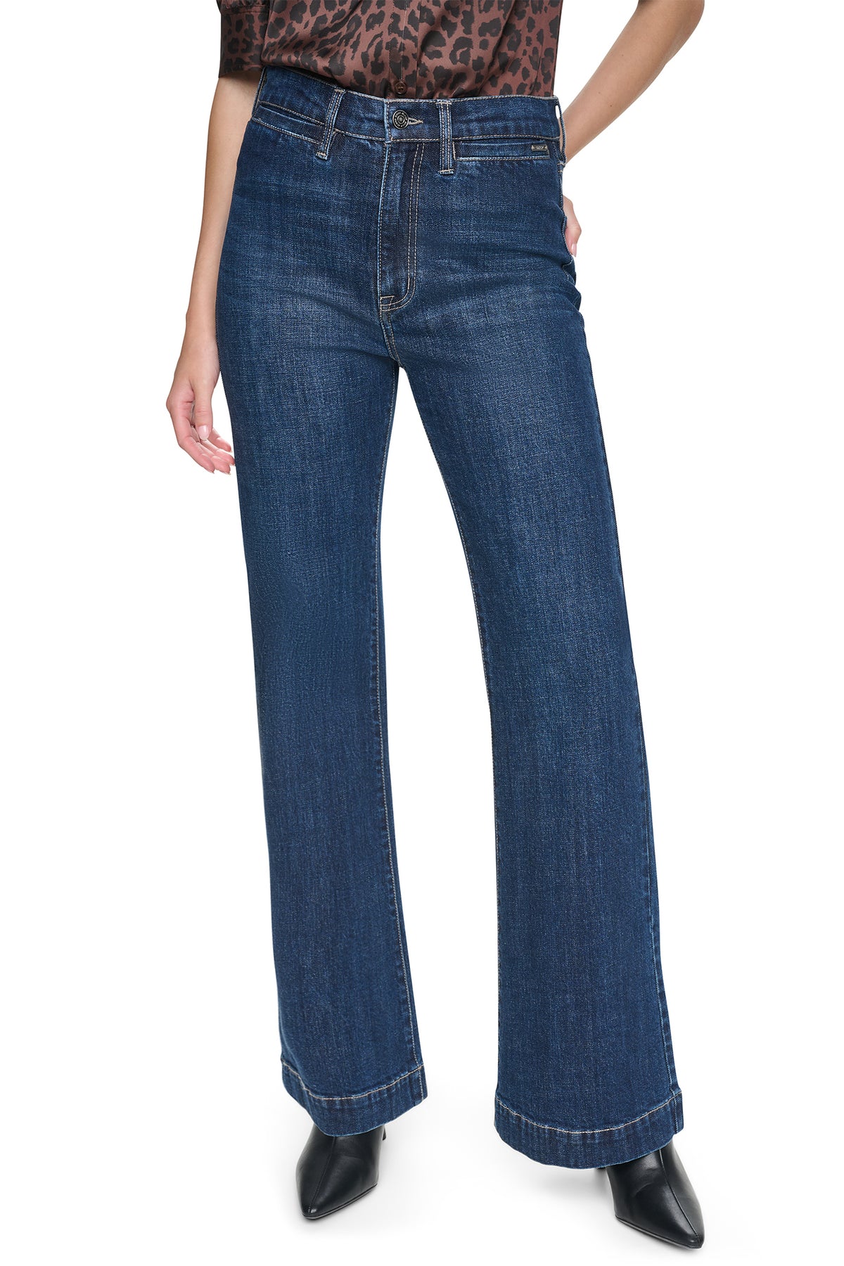 HIGH-RISE RELAXED FLARE JEAN VIEW 2