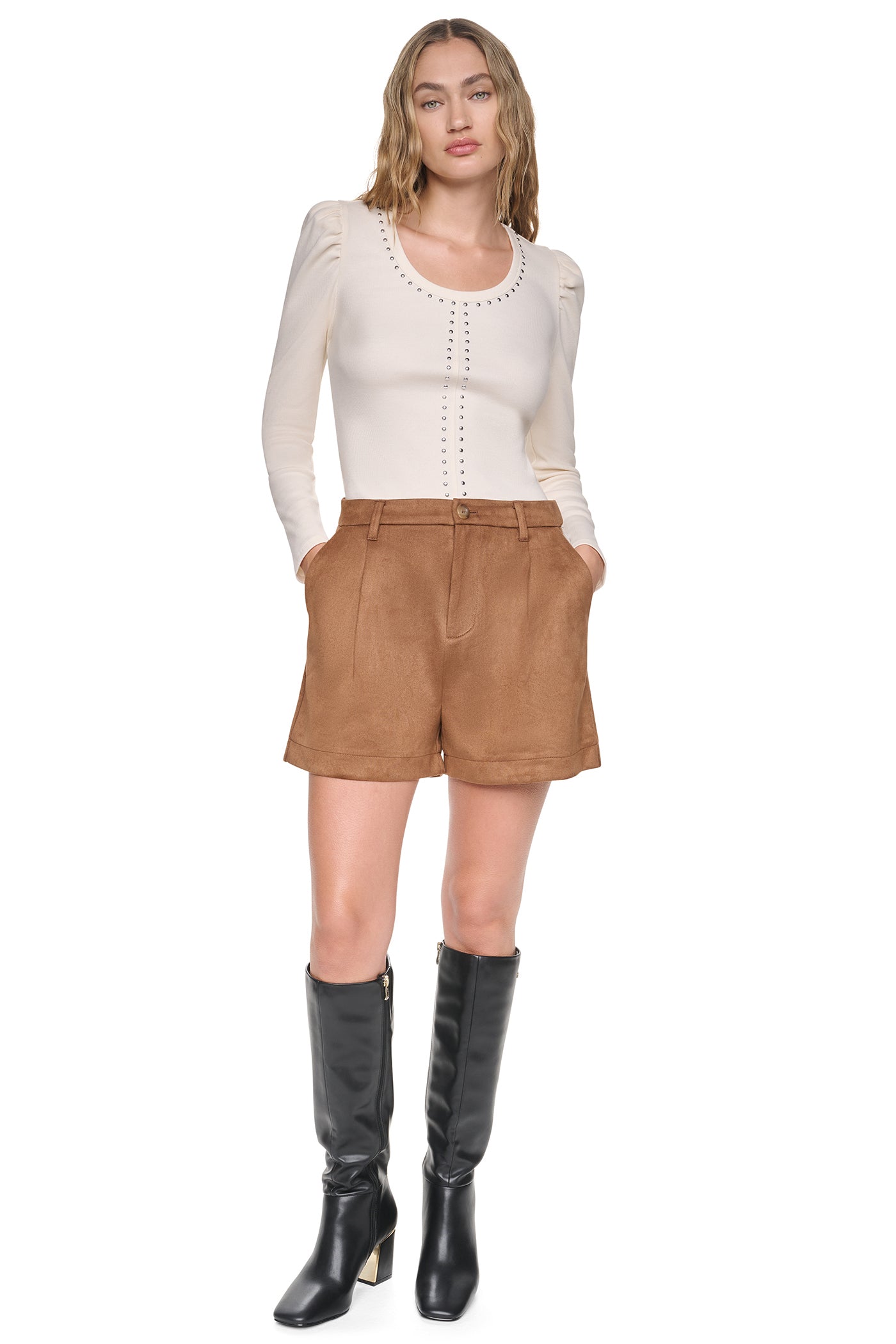 HIGH-RISE FAUX SUEDE SHORT VIEW 6